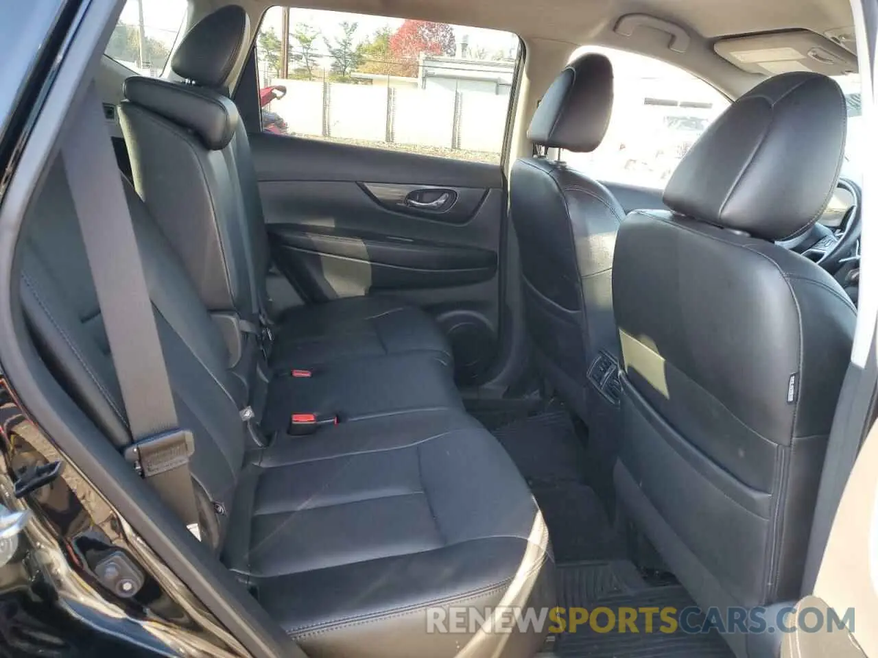 11 Photograph of a damaged car 5N1AT2MV7KC747444 NISSAN ROGUE 2019
