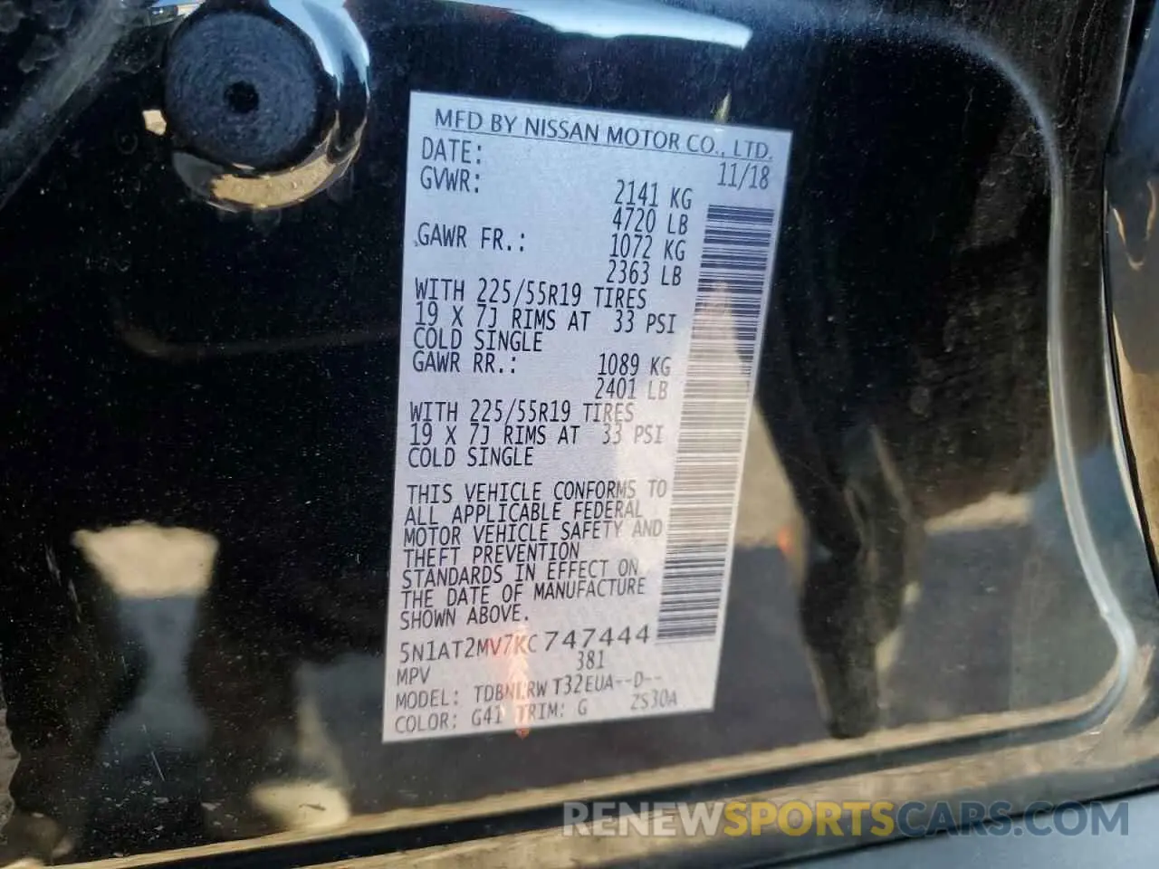13 Photograph of a damaged car 5N1AT2MV7KC747444 NISSAN ROGUE 2019