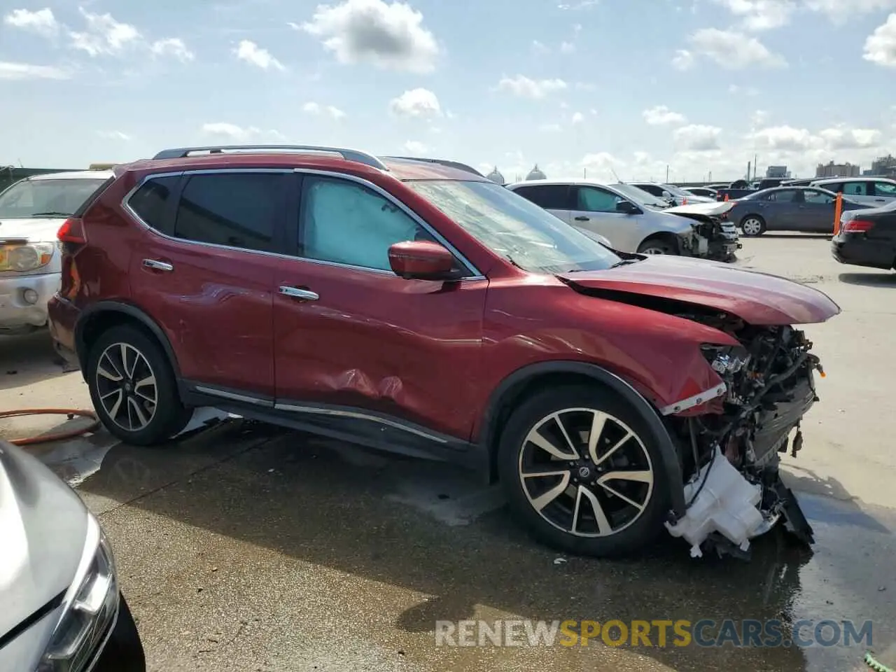 4 Photograph of a damaged car 5N1AT2MV7KC756628 NISSAN ROGUE 2019