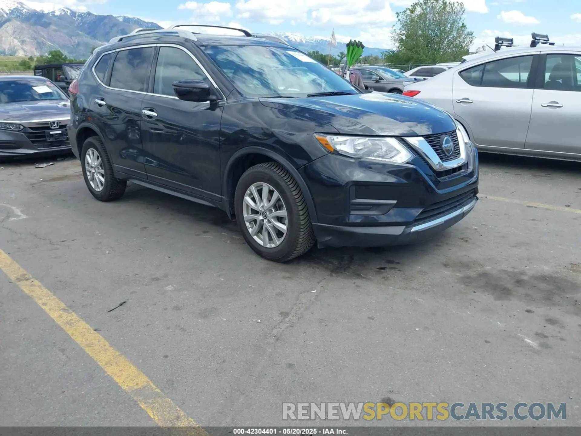 1 Photograph of a damaged car 5N1AT2MV7KC770013 NISSAN ROGUE 2019