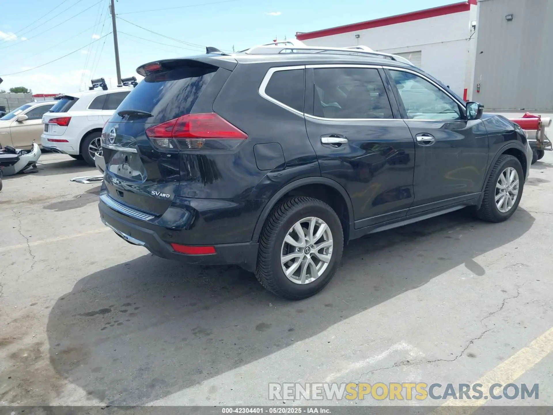 4 Photograph of a damaged car 5N1AT2MV7KC770013 NISSAN ROGUE 2019