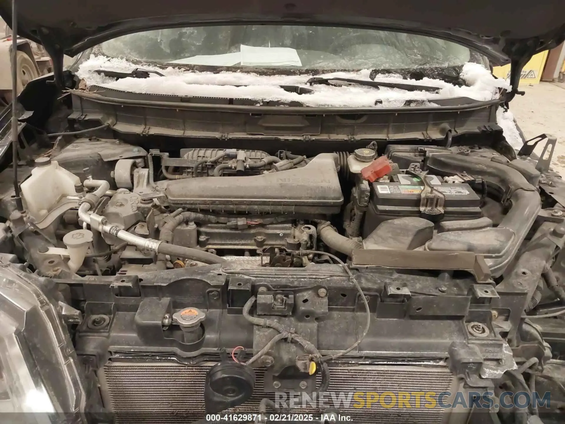 10 Photograph of a damaged car 5N1AT2MV7KC785630 NISSAN ROGUE 2019