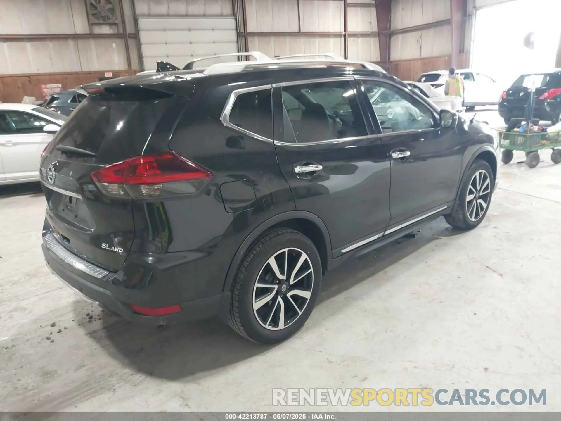 4 Photograph of a damaged car 5N1AT2MV7KC809442 NISSAN ROGUE 2019
