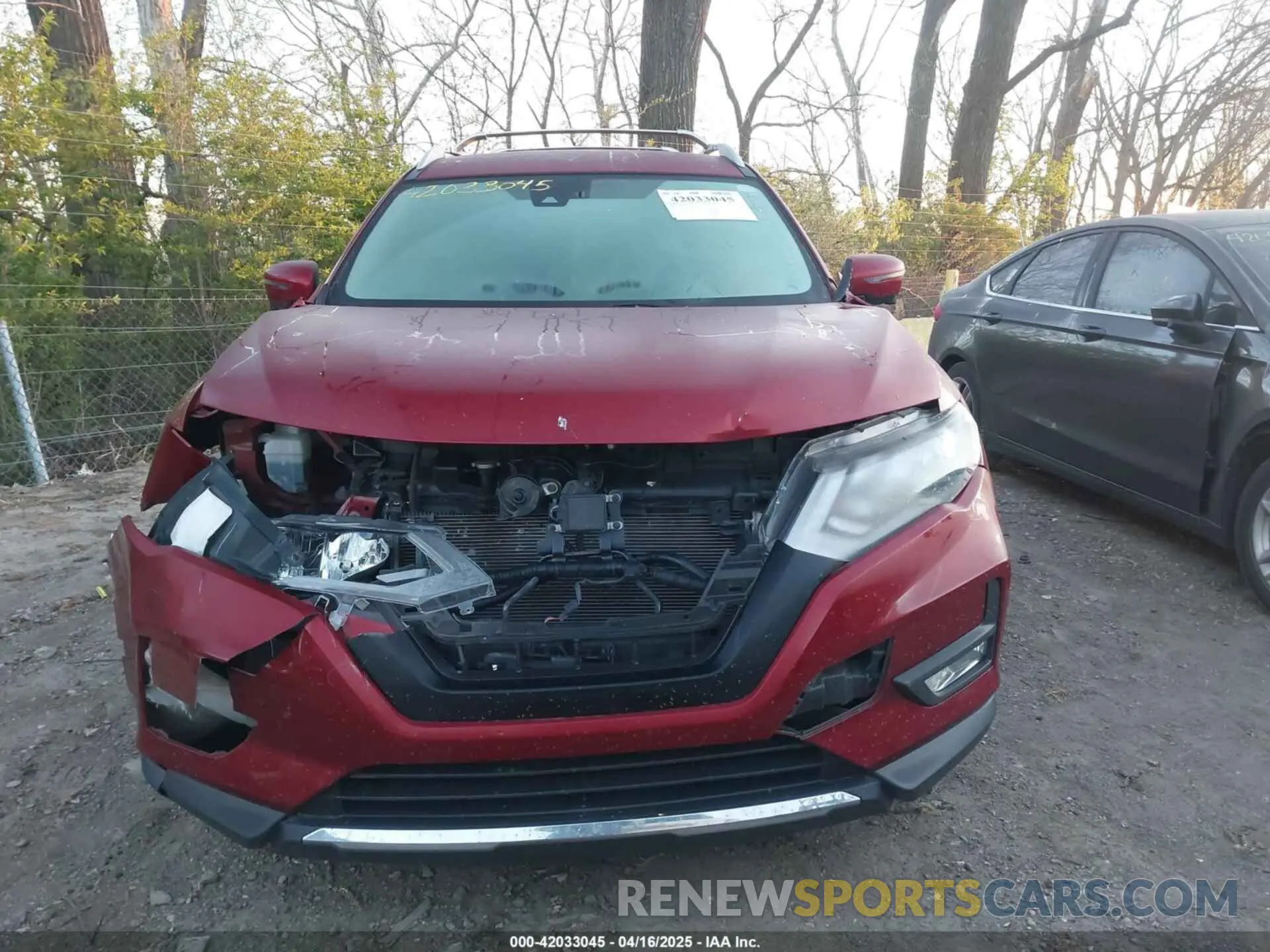 13 Photograph of a damaged car 5N1AT2MV7KC814222 NISSAN ROGUE 2019