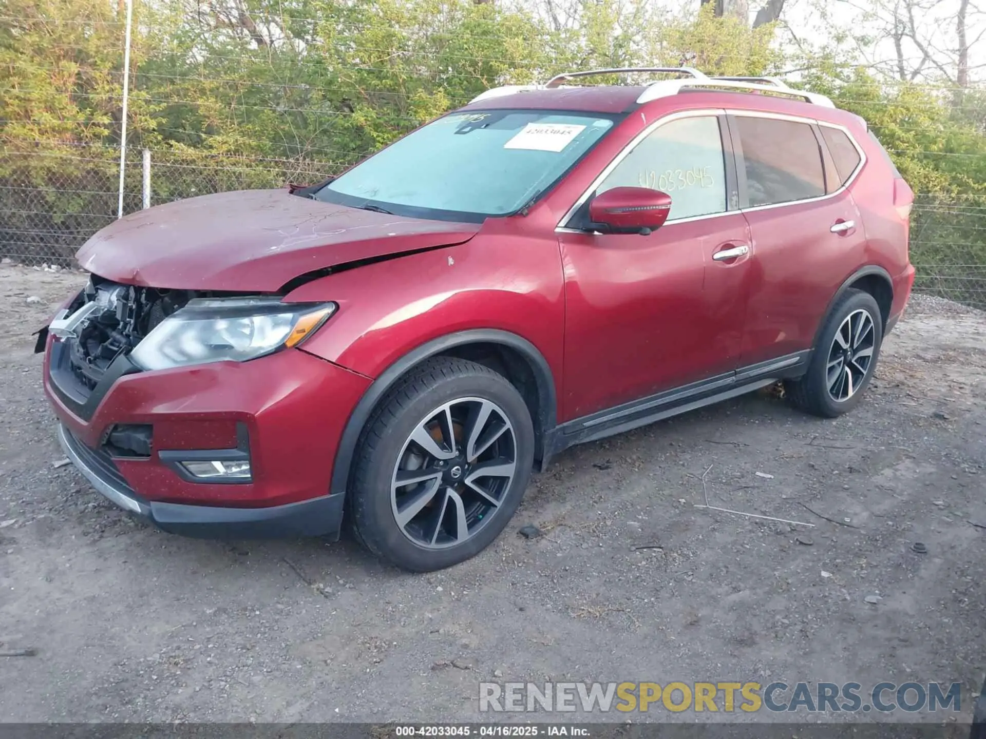 2 Photograph of a damaged car 5N1AT2MV7KC814222 NISSAN ROGUE 2019