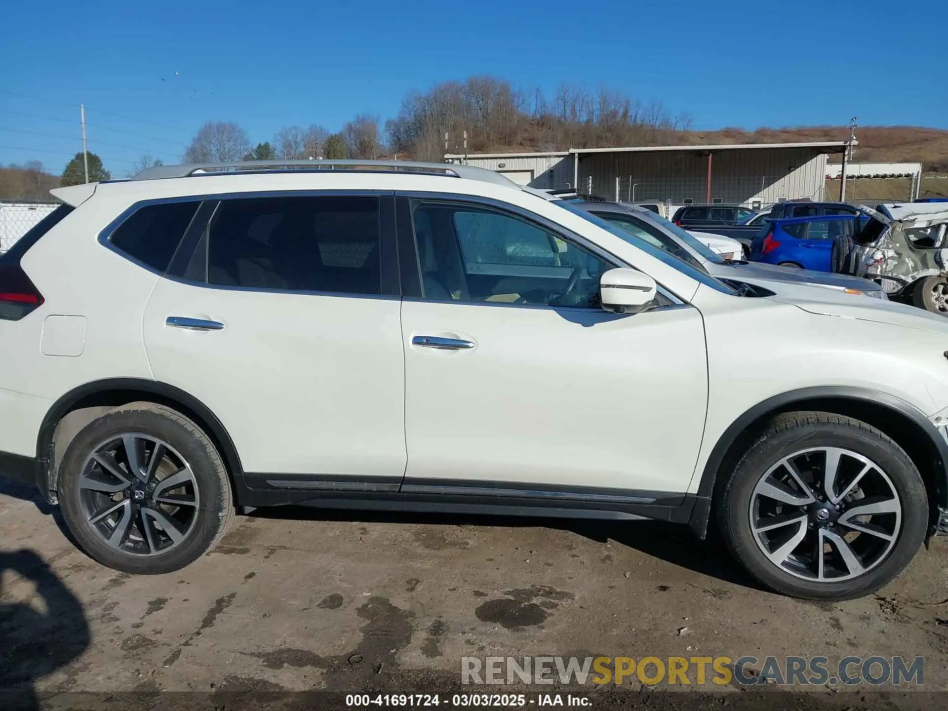 14 Photograph of a damaged car 5N1AT2MV7KC819422 NISSAN ROGUE 2019