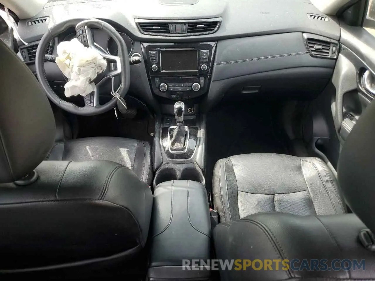 8 Photograph of a damaged car 5N1AT2MV7KC820067 NISSAN ROGUE 2019