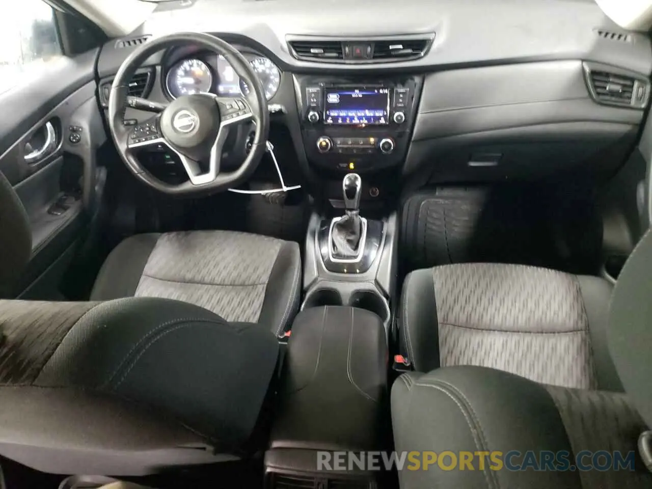 8 Photograph of a damaged car 5N1AT2MV7KC843154 NISSAN ROGUE 2019