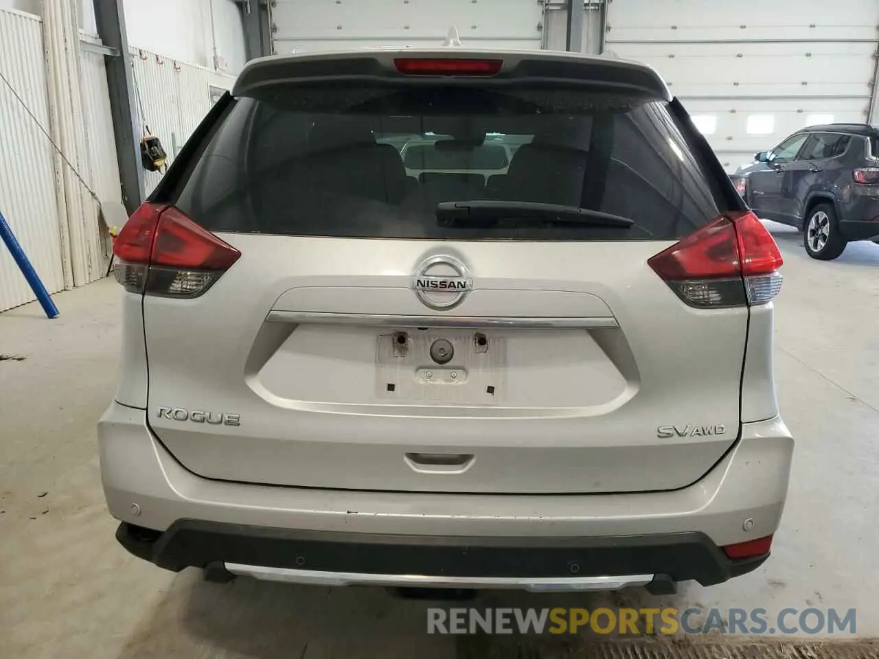 6 Photograph of a damaged car 5N1AT2MV8KC704733 NISSAN ROGUE 2019