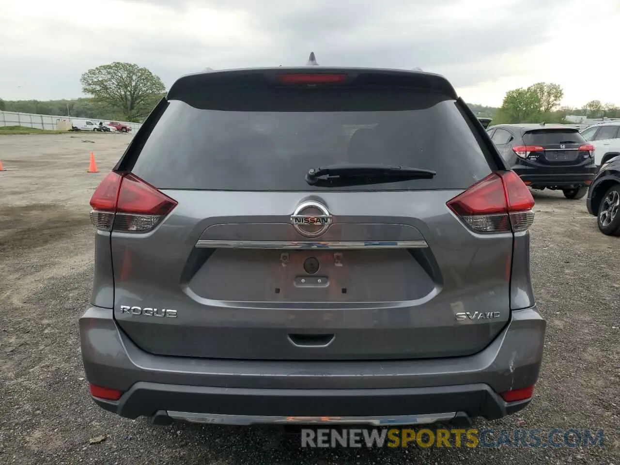 6 Photograph of a damaged car 5N1AT2MV8KC738767 NISSAN ROGUE 2019