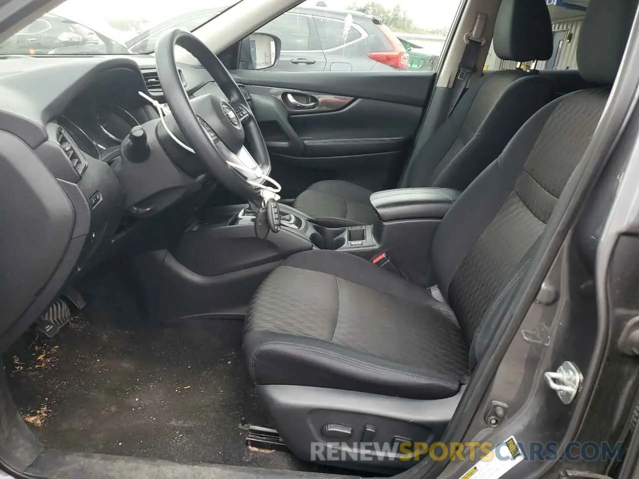 7 Photograph of a damaged car 5N1AT2MV8KC738767 NISSAN ROGUE 2019