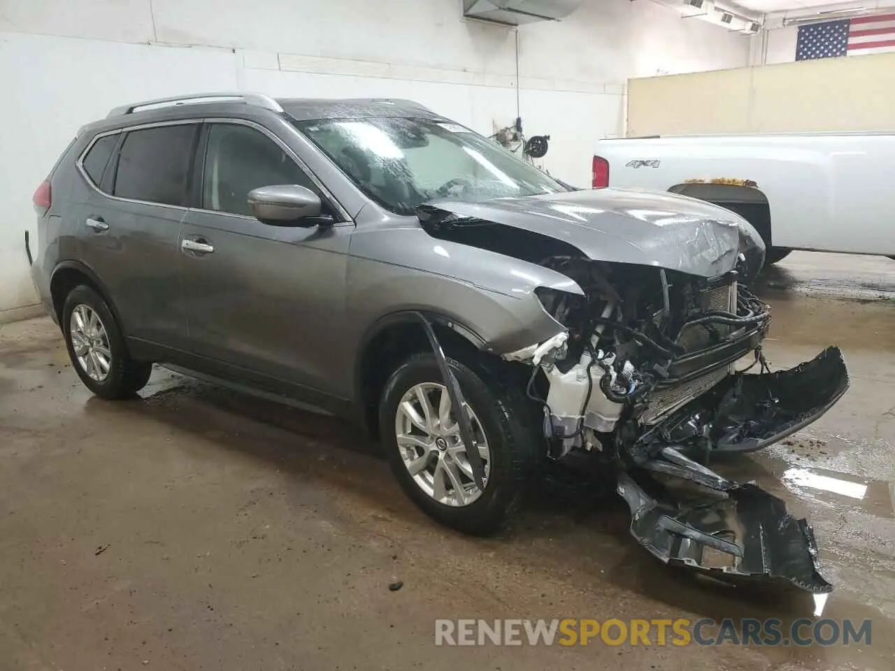 4 Photograph of a damaged car 5N1AT2MV8KC738798 NISSAN ROGUE 2019