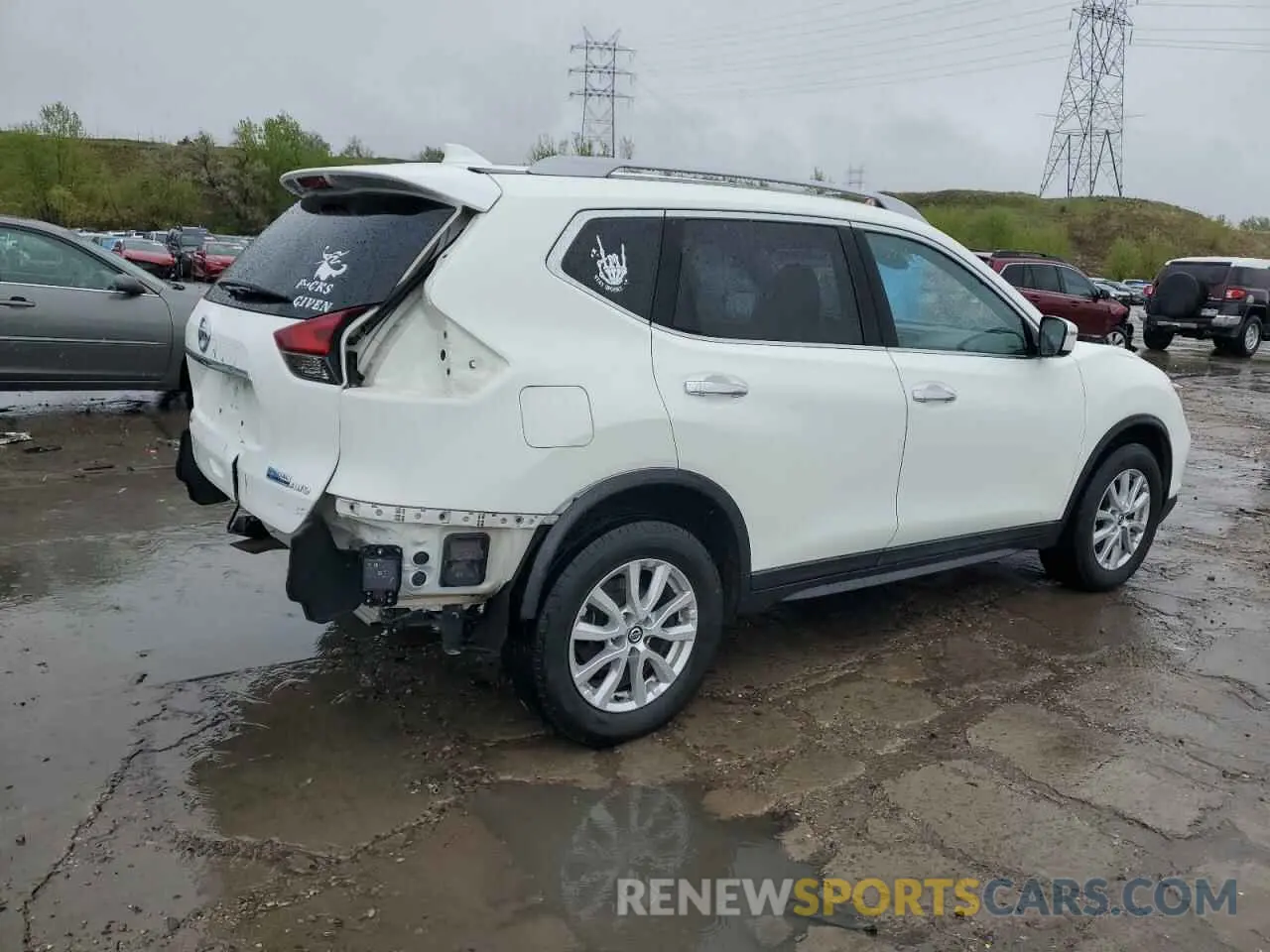 3 Photograph of a damaged car 5N1AT2MV8KC740213 NISSAN ROGUE 2019
