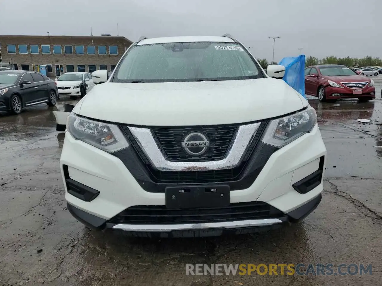 5 Photograph of a damaged car 5N1AT2MV8KC740213 NISSAN ROGUE 2019