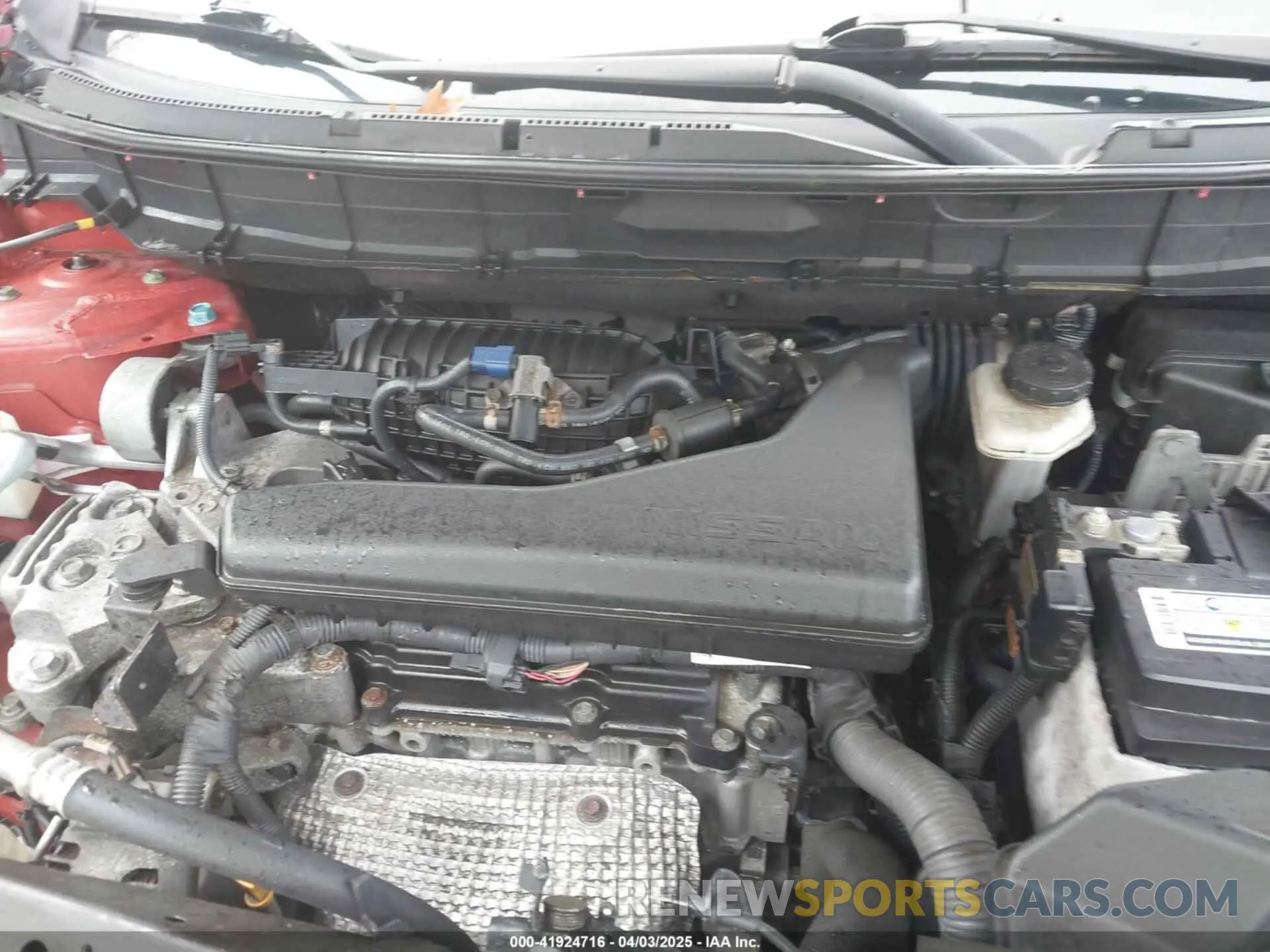 10 Photograph of a damaged car 5N1AT2MV8KC747372 NISSAN ROGUE 2019