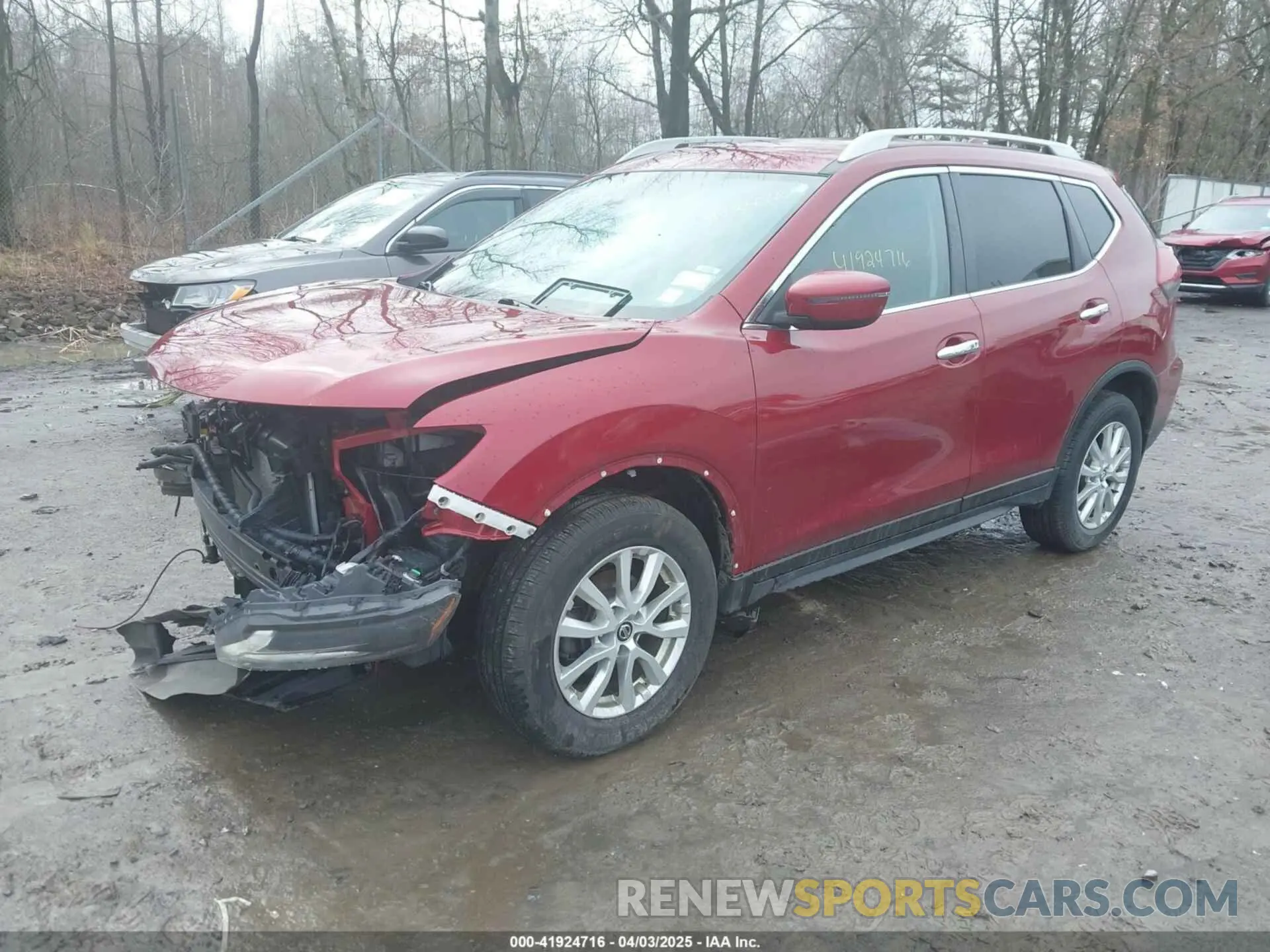 2 Photograph of a damaged car 5N1AT2MV8KC747372 NISSAN ROGUE 2019