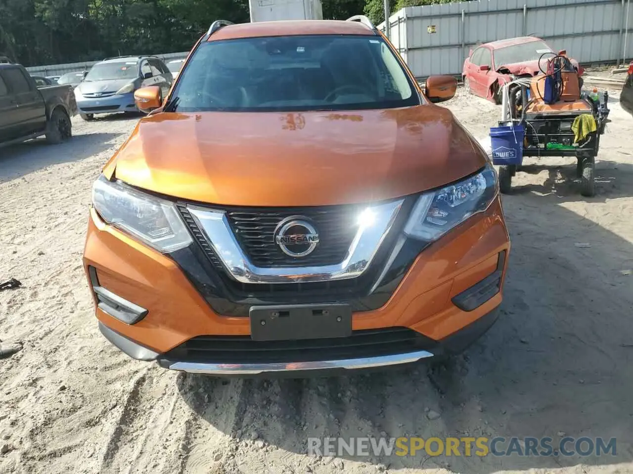 5 Photograph of a damaged car 5N1AT2MV8KC767282 NISSAN ROGUE 2019