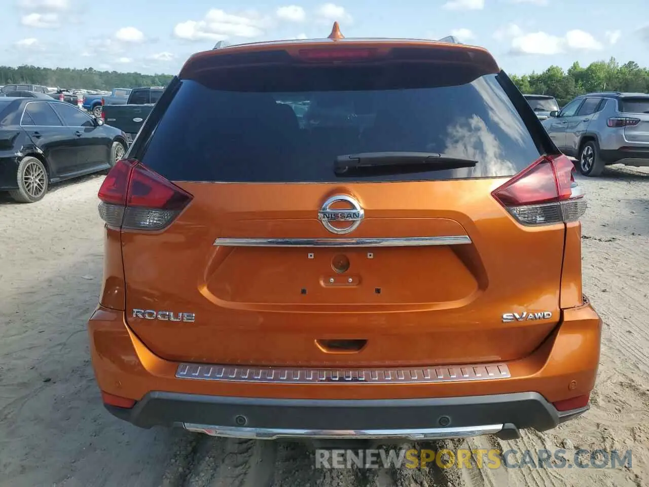 6 Photograph of a damaged car 5N1AT2MV8KC767282 NISSAN ROGUE 2019