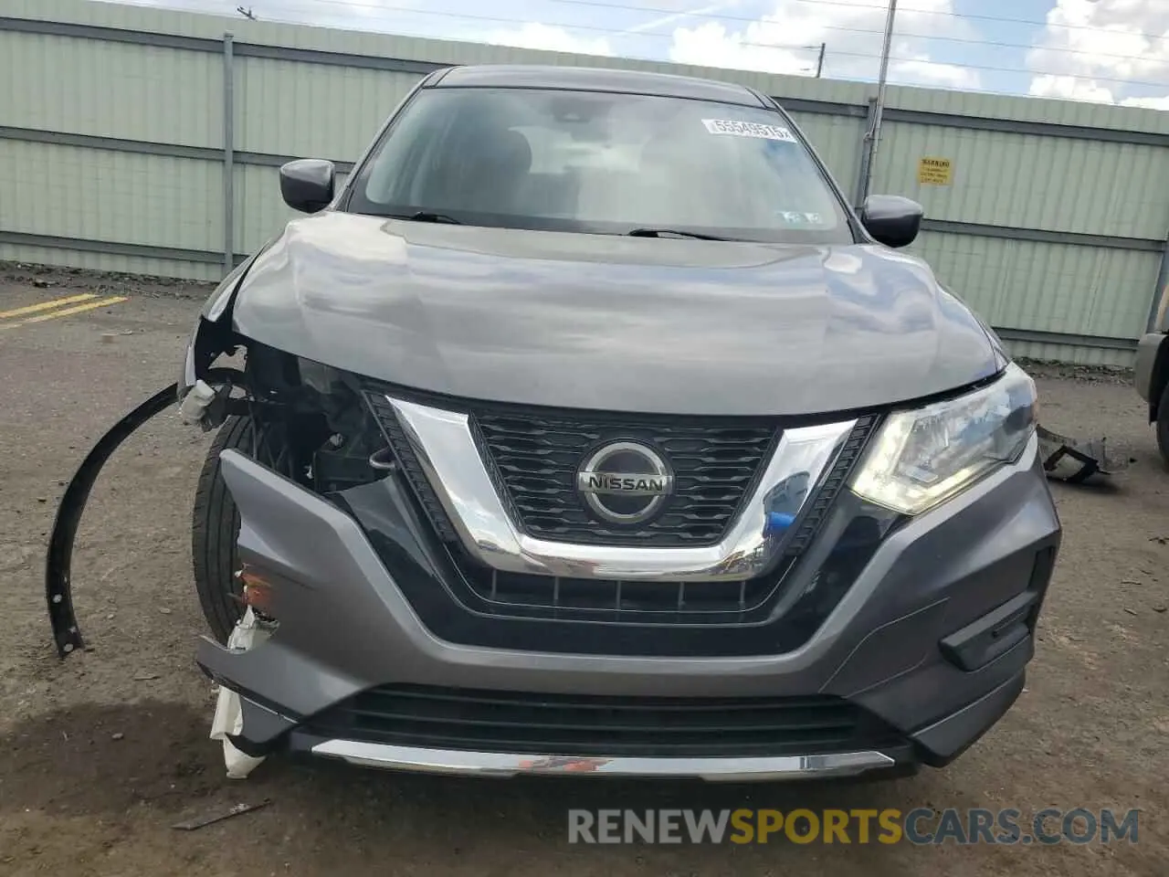 5 Photograph of a damaged car 5N1AT2MV8KC812463 NISSAN ROGUE 2019