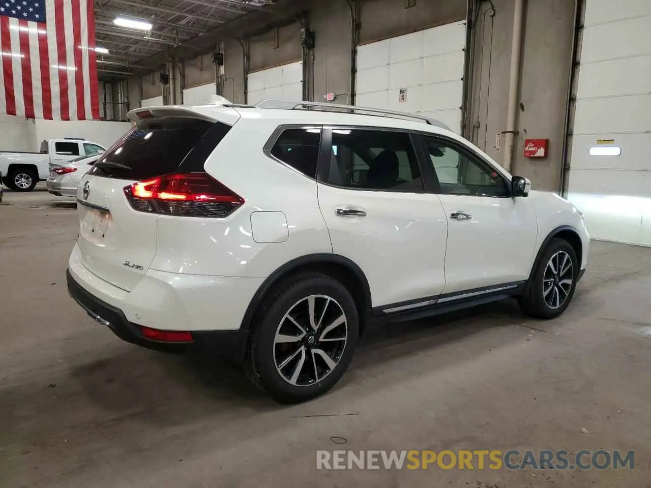 3 Photograph of a damaged car 5N1AT2MV9KC723985 NISSAN ROGUE 2019