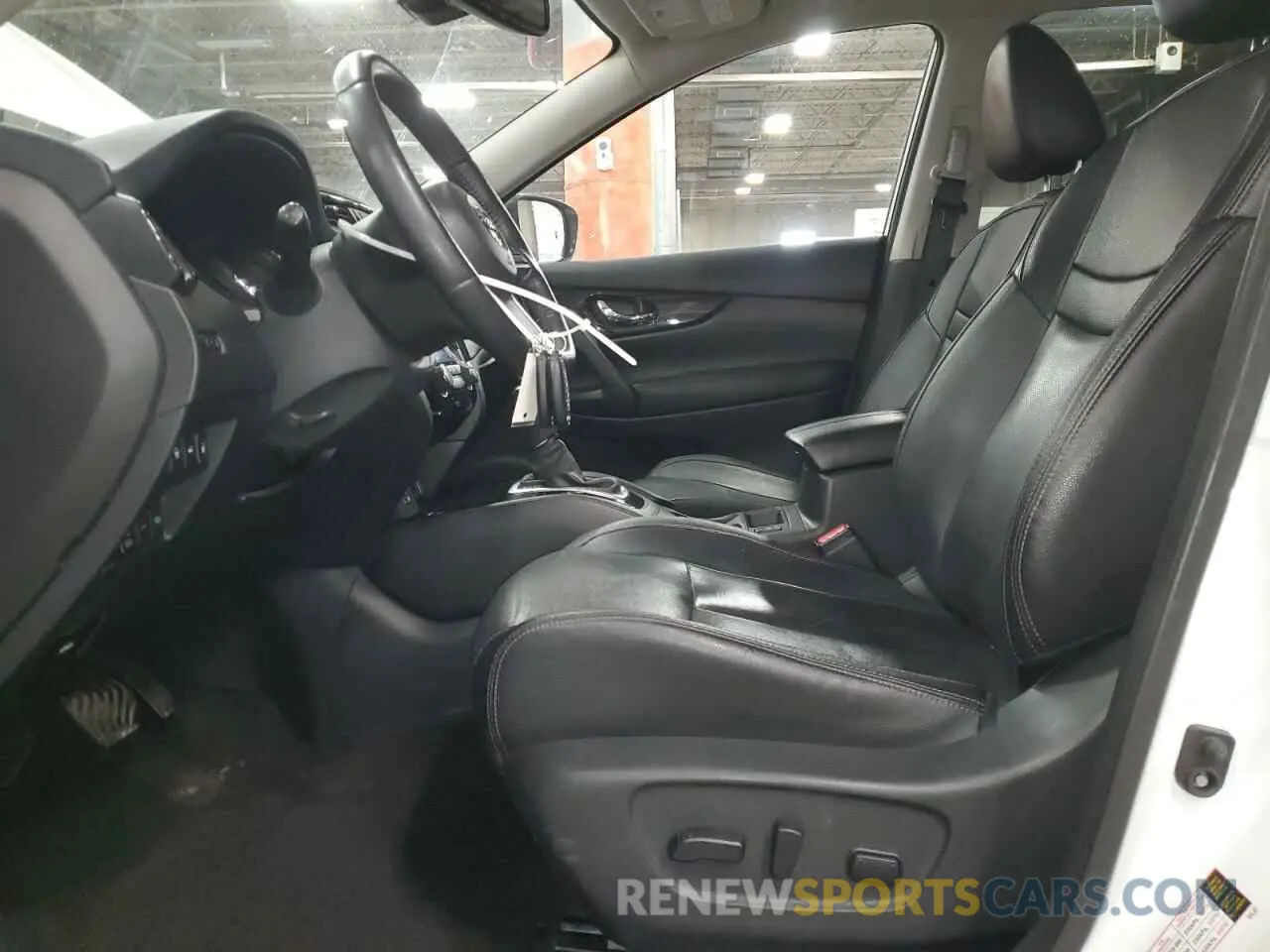 7 Photograph of a damaged car 5N1AT2MV9KC723985 NISSAN ROGUE 2019