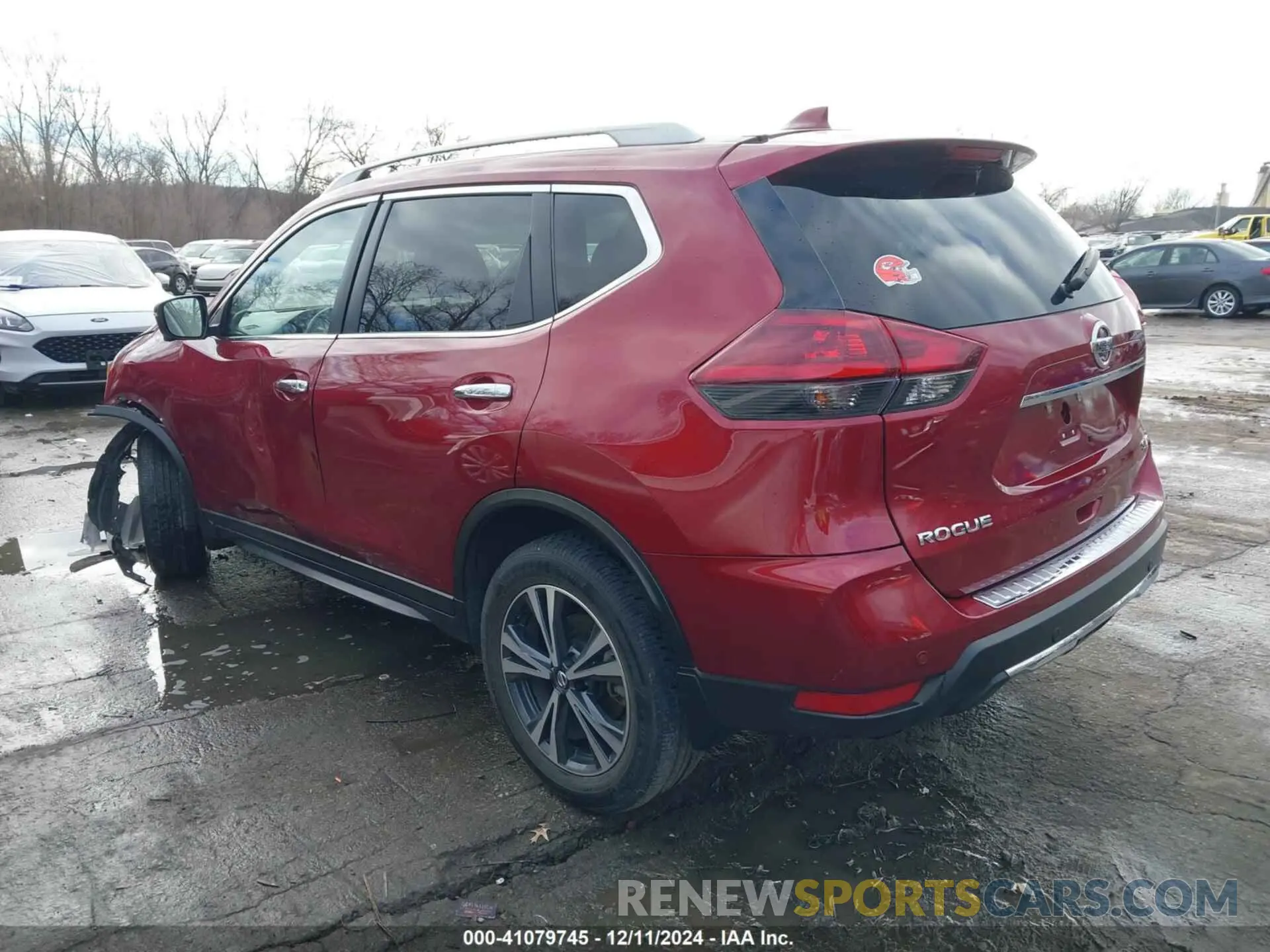 3 Photograph of a damaged car 5N1AT2MV9KC759403 NISSAN ROGUE 2019