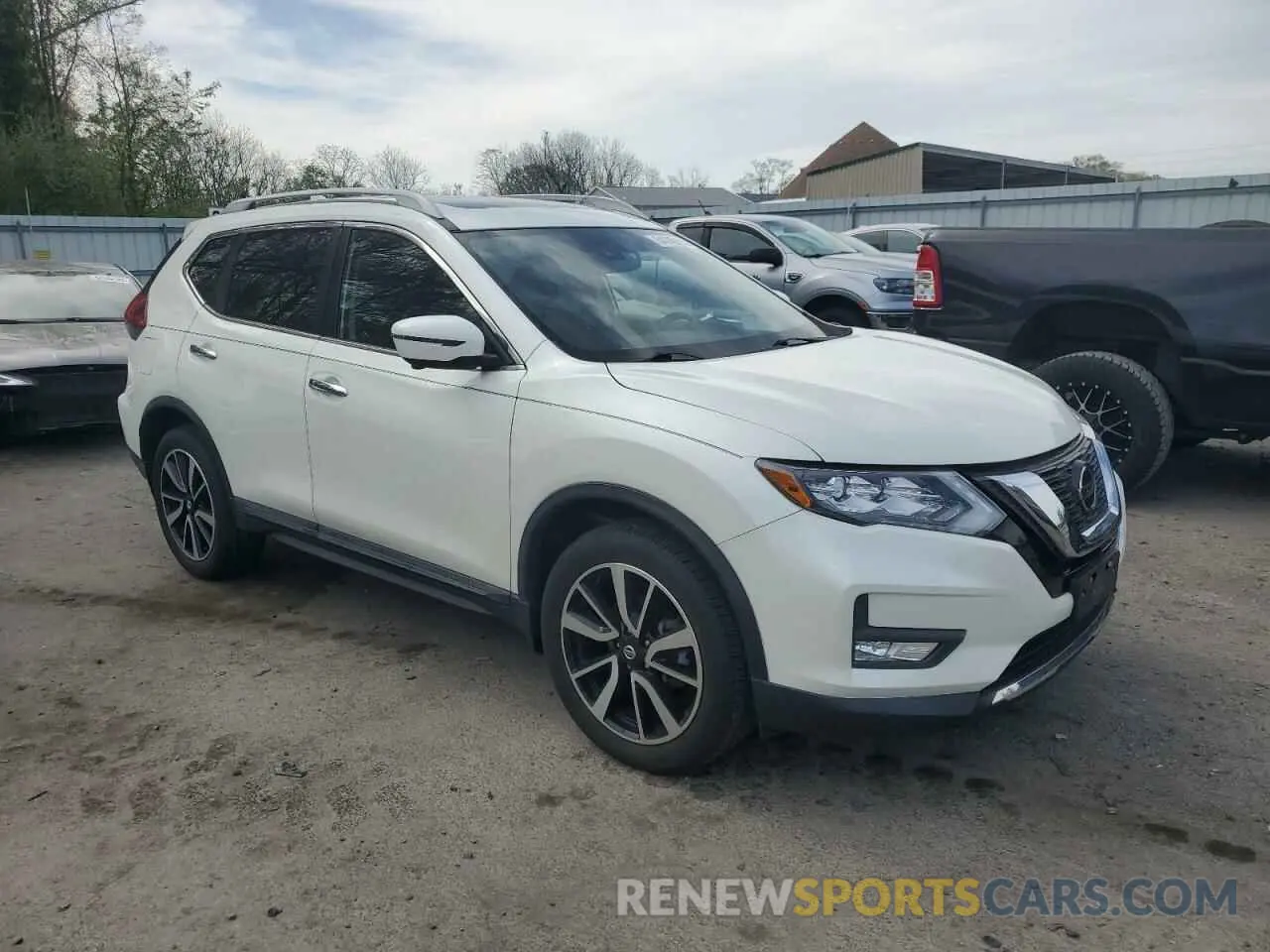 4 Photograph of a damaged car 5N1AT2MV9KC799254 NISSAN ROGUE 2019