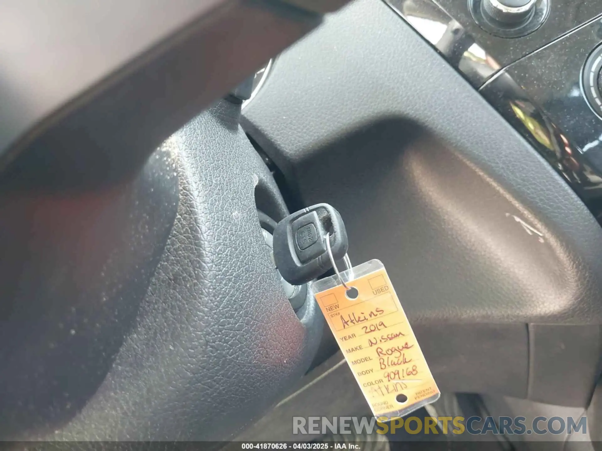 11 Photograph of a damaged car 5N1AT2MV9KC804968 NISSAN ROGUE 2019