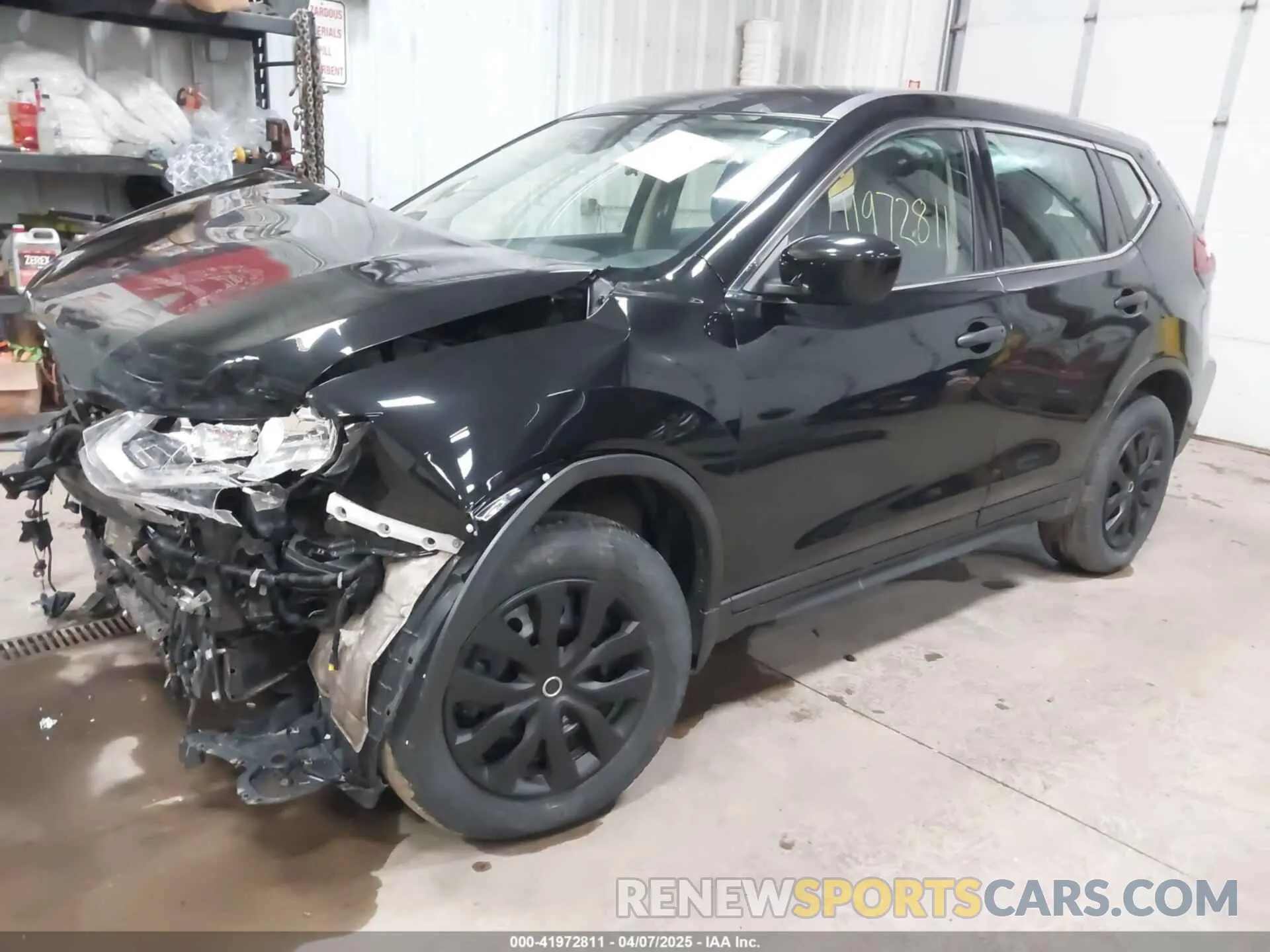 2 Photograph of a damaged car 5N1AT2MV9KC830583 NISSAN ROGUE 2019