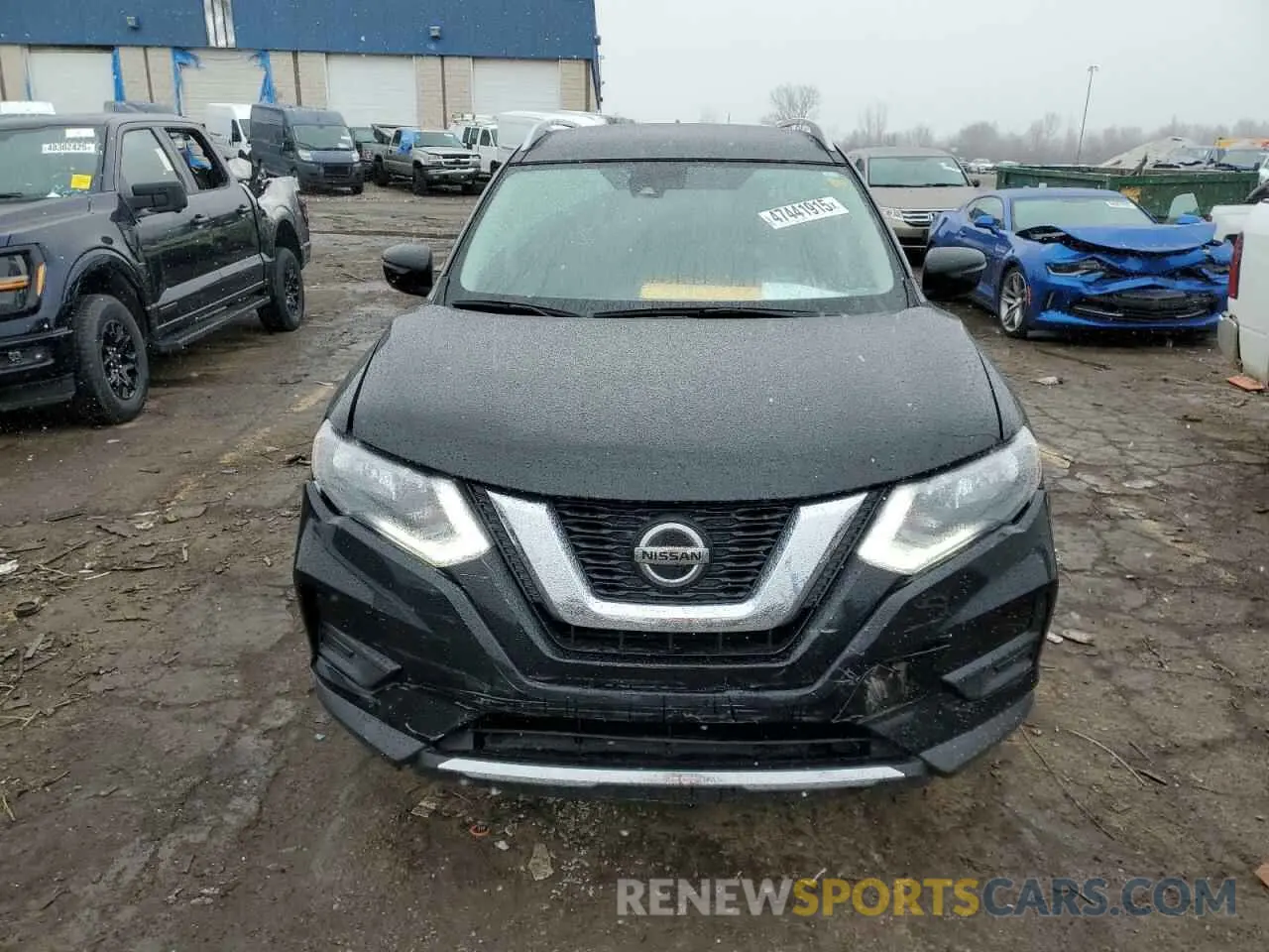 5 Photograph of a damaged car 5N1AT2MV9KC834522 NISSAN ROGUE 2019