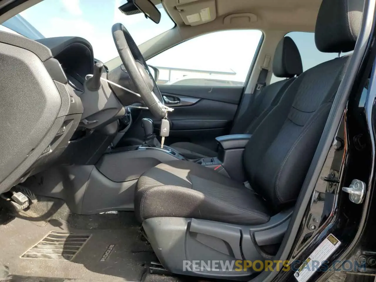 7 Photograph of a damaged car 5N1AT2MV9KC841096 NISSAN ROGUE 2019