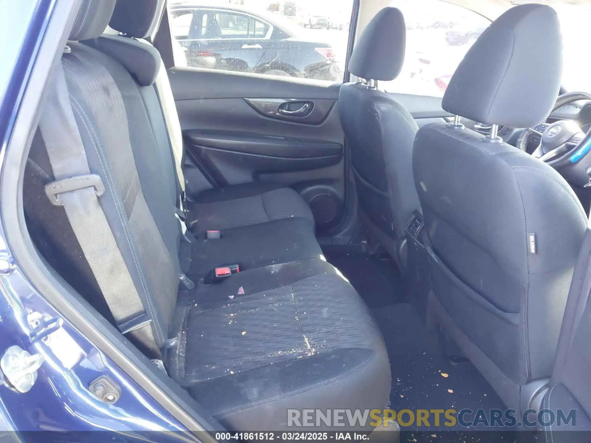 8 Photograph of a damaged car 5N1AT2MV9KC841437 NISSAN ROGUE 2019