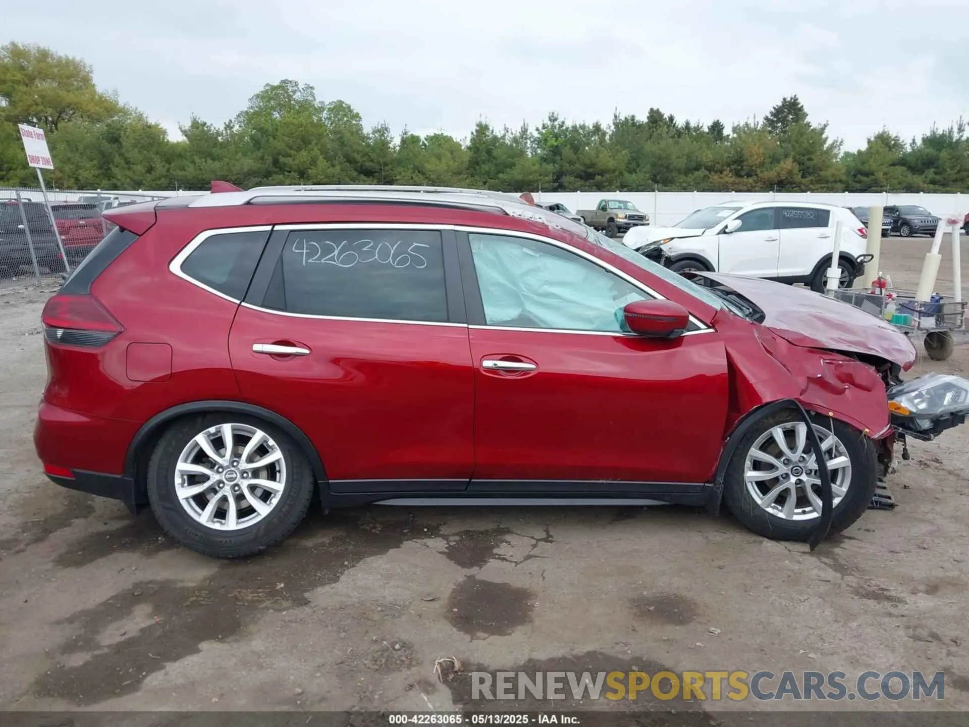 13 Photograph of a damaged car 5N1AT2MVXKC721517 NISSAN ROGUE 2019
