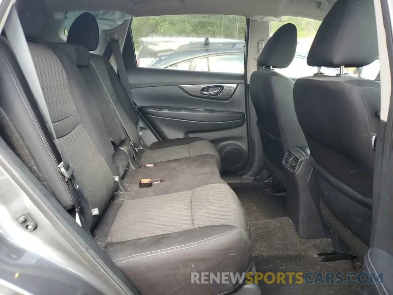 10 Photograph of a damaged car 5N1AT2MVXKC732775 NISSAN ROGUE 2019