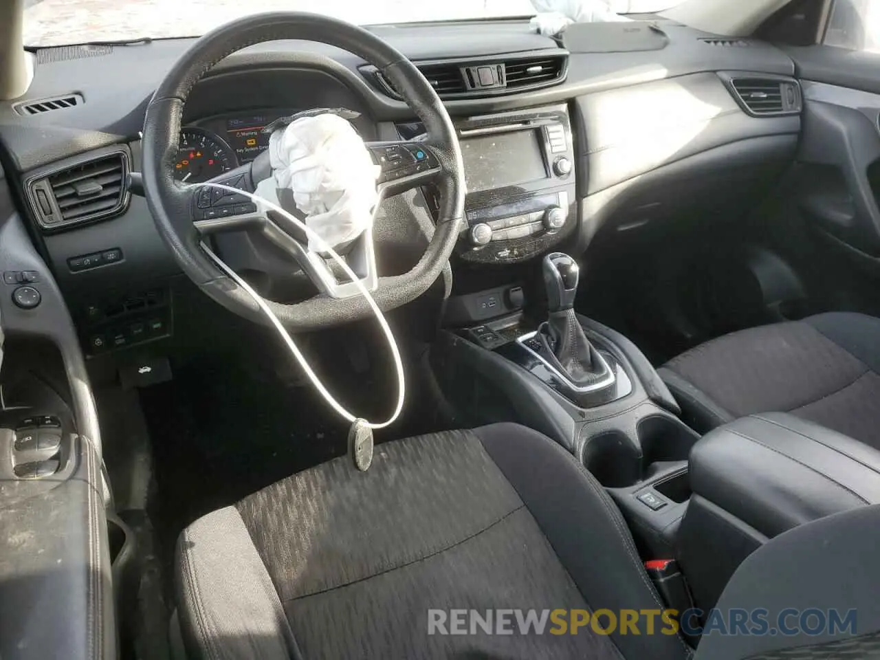 8 Photograph of a damaged car 5N1AT2MVXKC768448 NISSAN ROGUE 2019