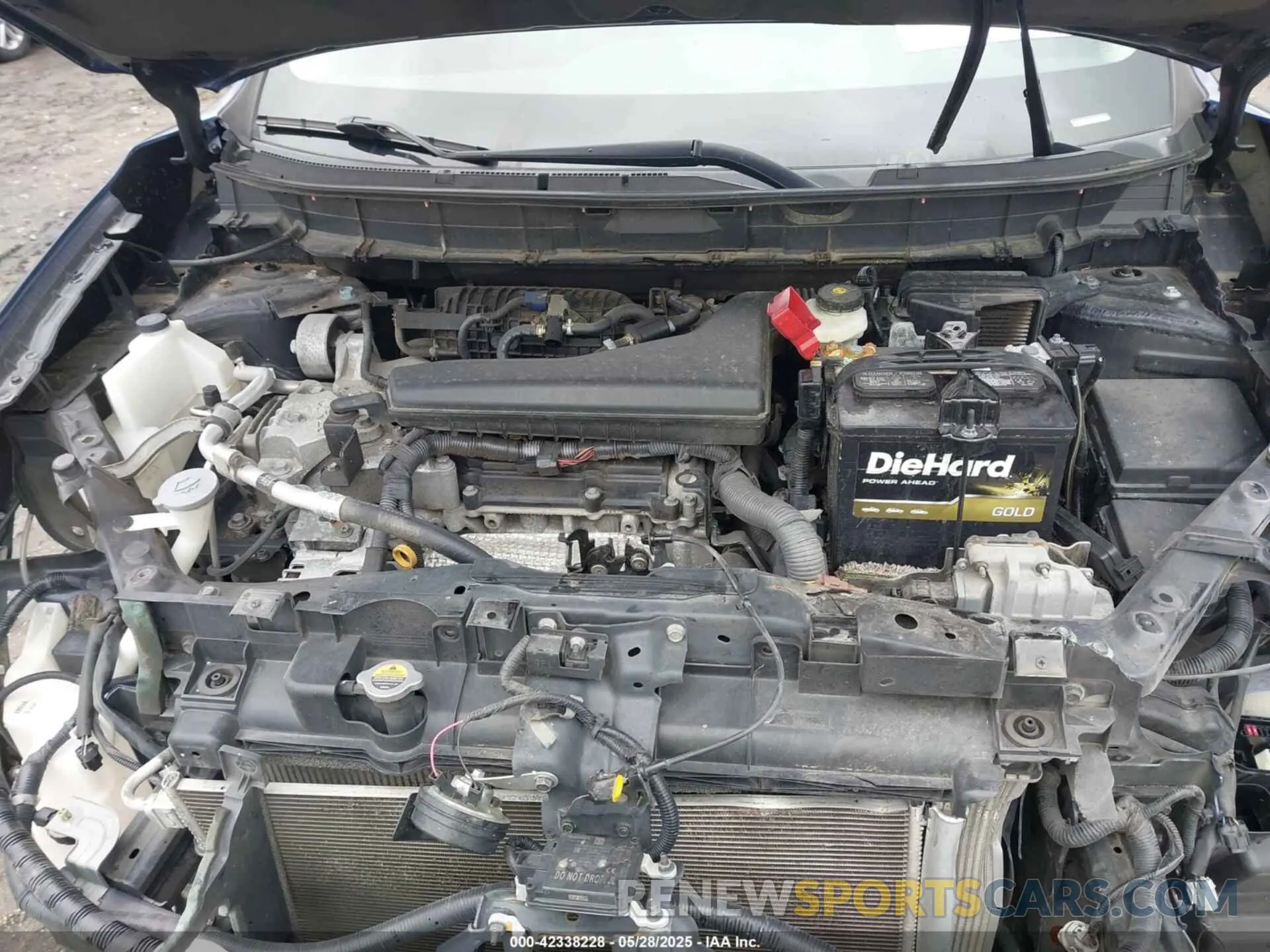 10 Photograph of a damaged car 5N1AT2MVXKC771916 NISSAN ROGUE 2019