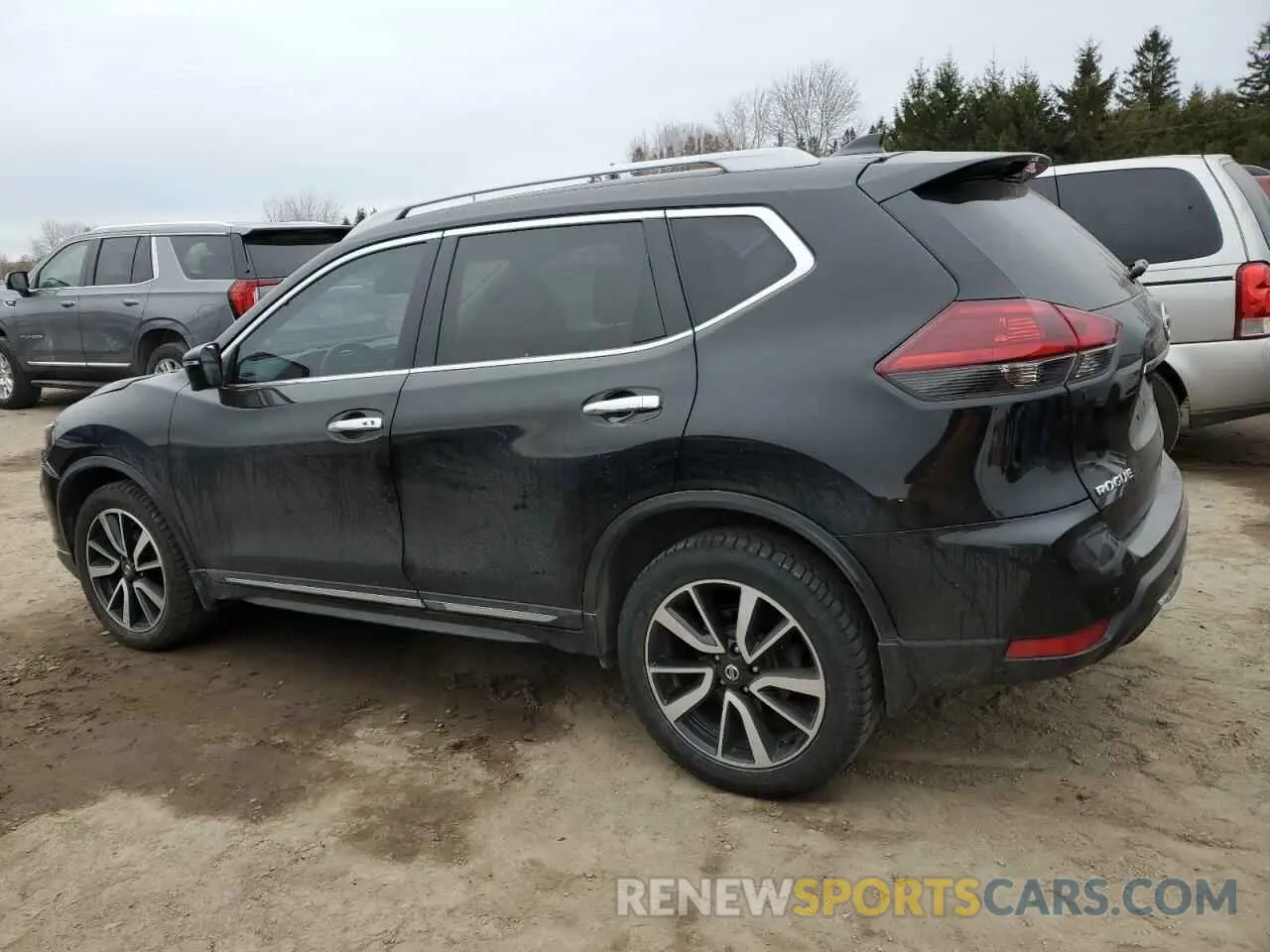 2 Photograph of a damaged car 5N1AT2MVXKC779773 NISSAN ROGUE 2019