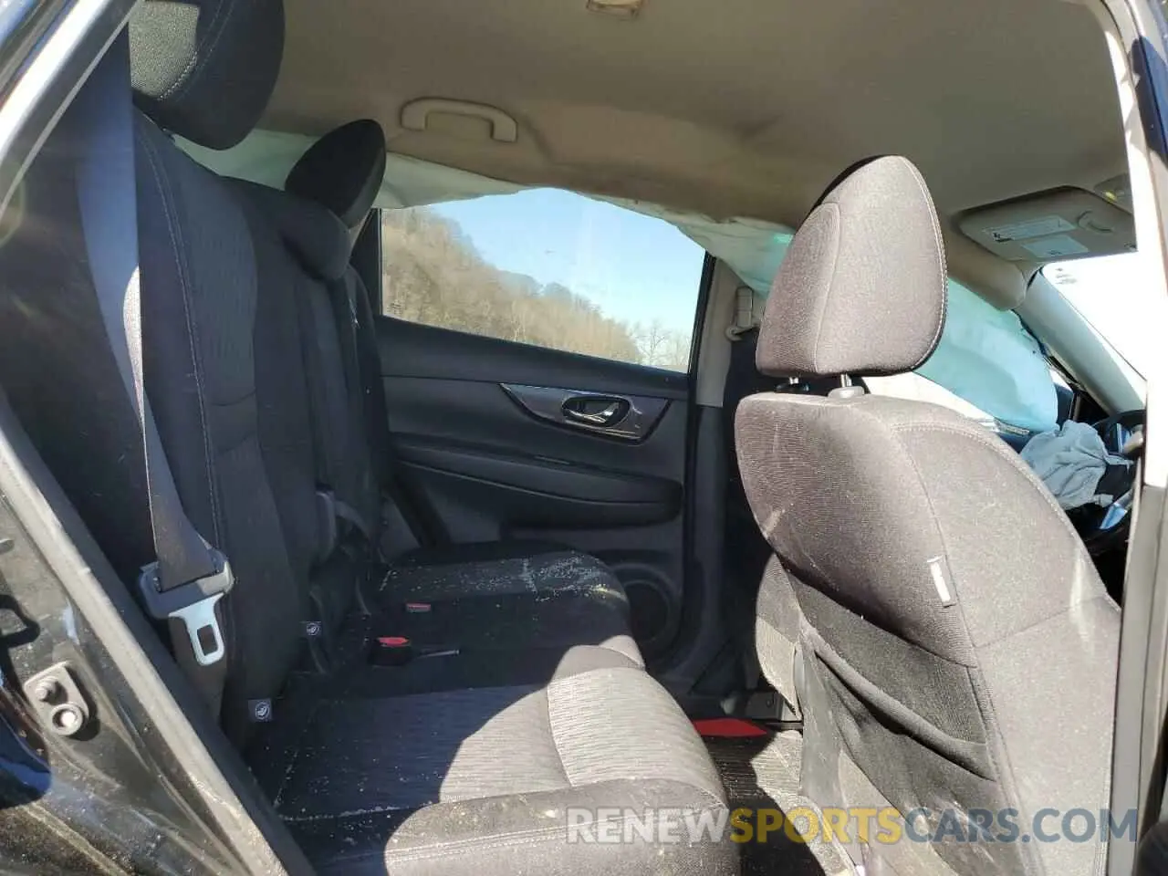 11 Photograph of a damaged car 5N1AT2MVXKC816742 NISSAN ROGUE 2019