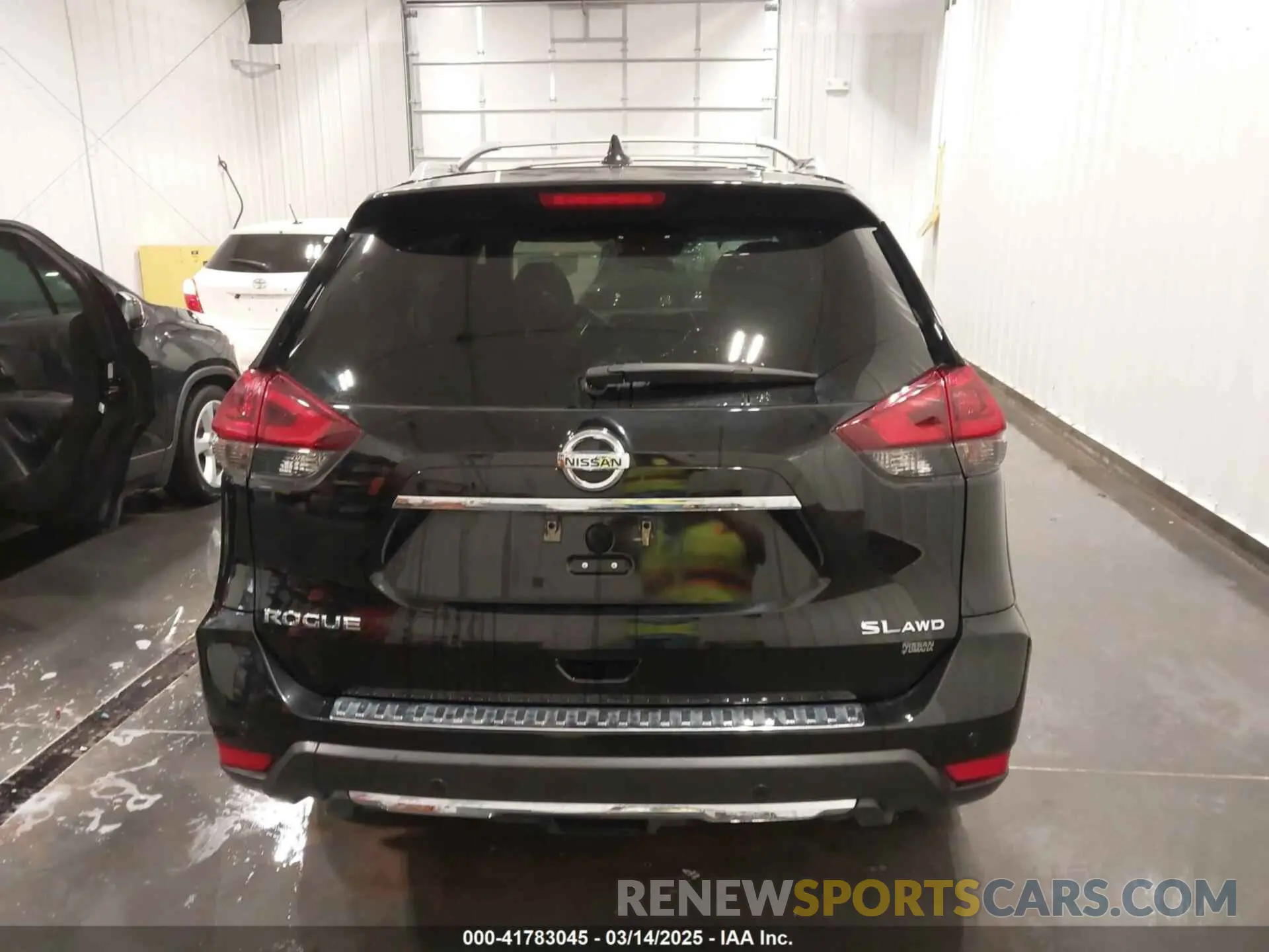16 Photograph of a damaged car 5N1AT2MVXKC831340 NISSAN ROGUE 2019