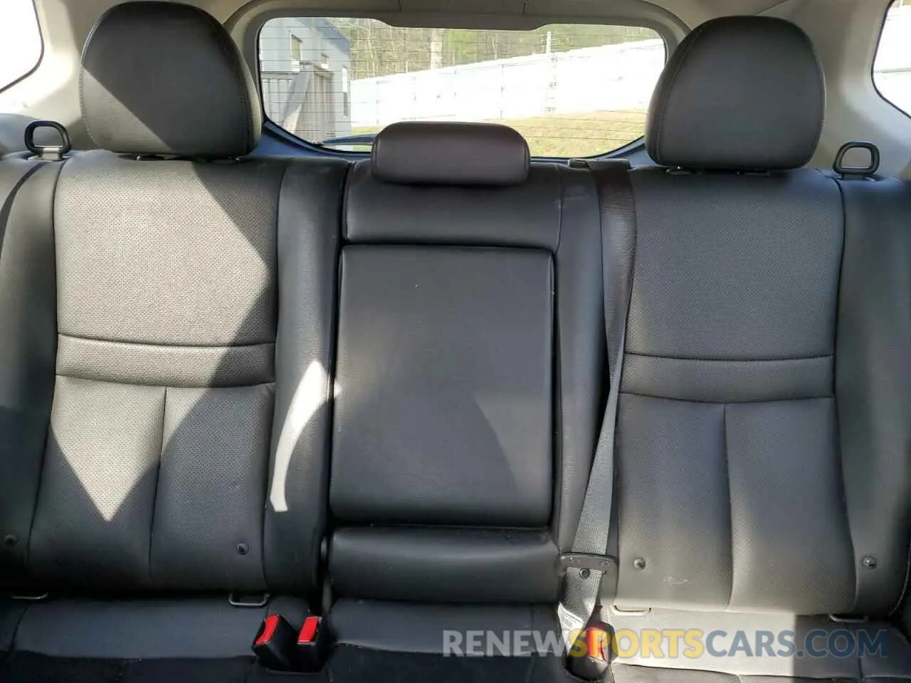 10 Photograph of a damaged car 5N1ET2MV1KC718491 NISSAN ROGUE 2019