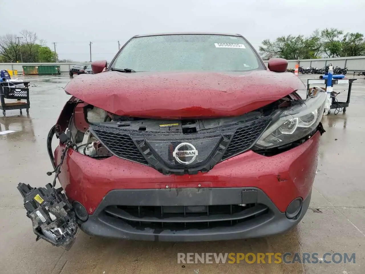 5 Photograph of a damaged car JN1BJ1CP0KW217944 NISSAN ROGUE 2019