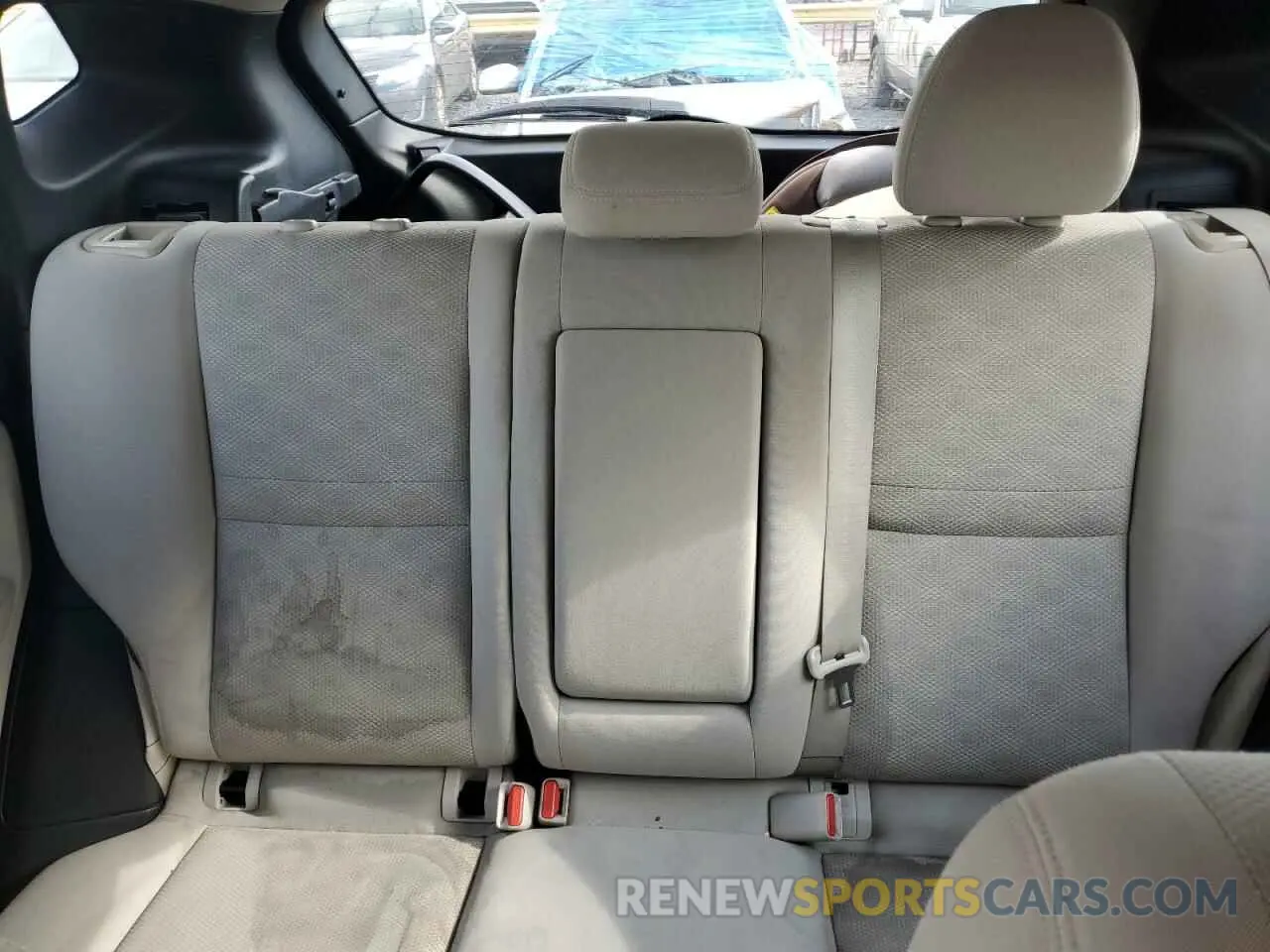 10 Photograph of a damaged car JN1BJ1CP0KW220486 NISSAN ROGUE 2019