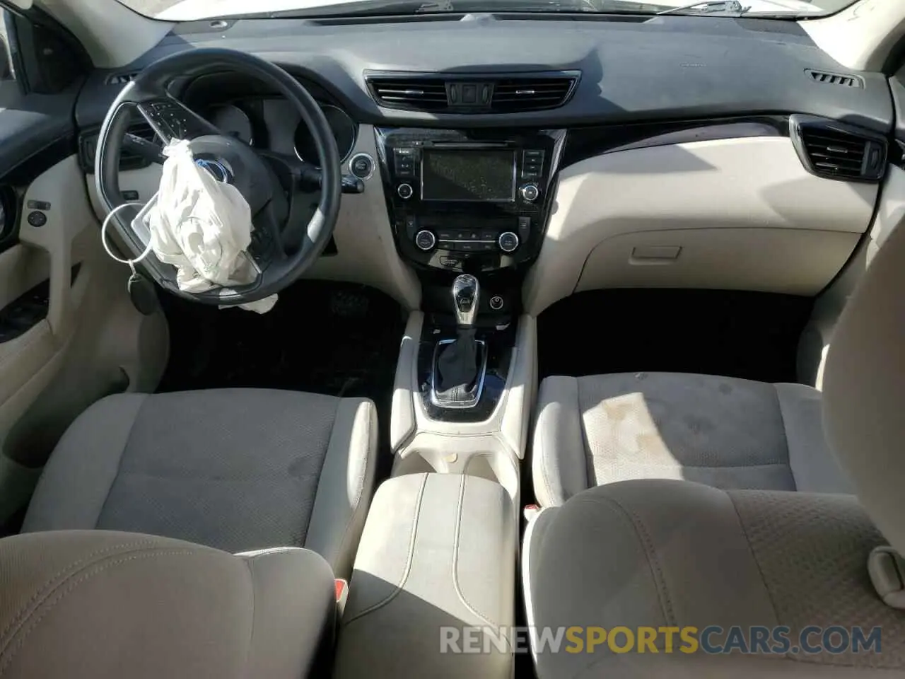 8 Photograph of a damaged car JN1BJ1CP0KW220486 NISSAN ROGUE 2019