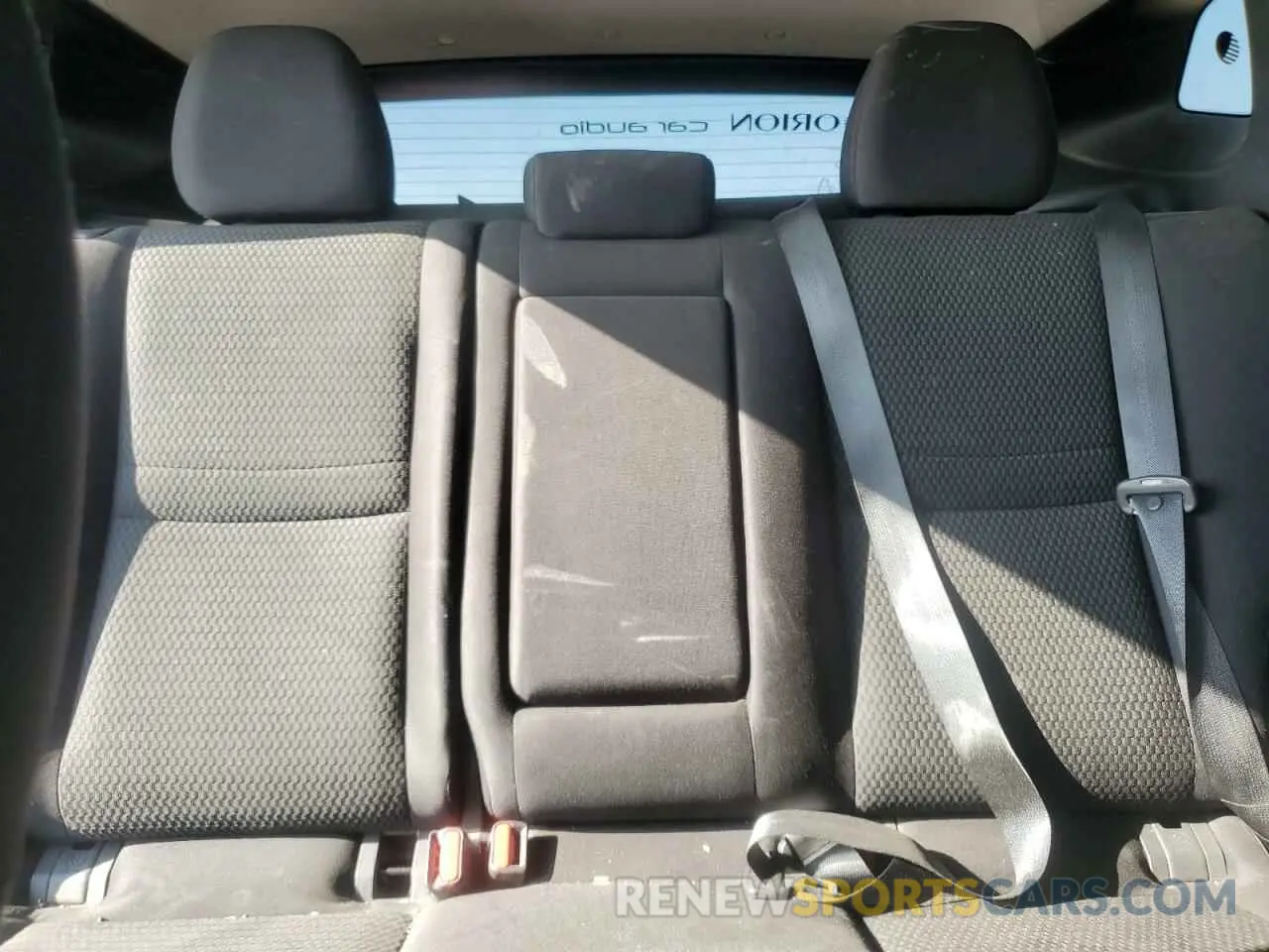 10 Photograph of a damaged car JN1BJ1CP0KW242617 NISSAN ROGUE 2019