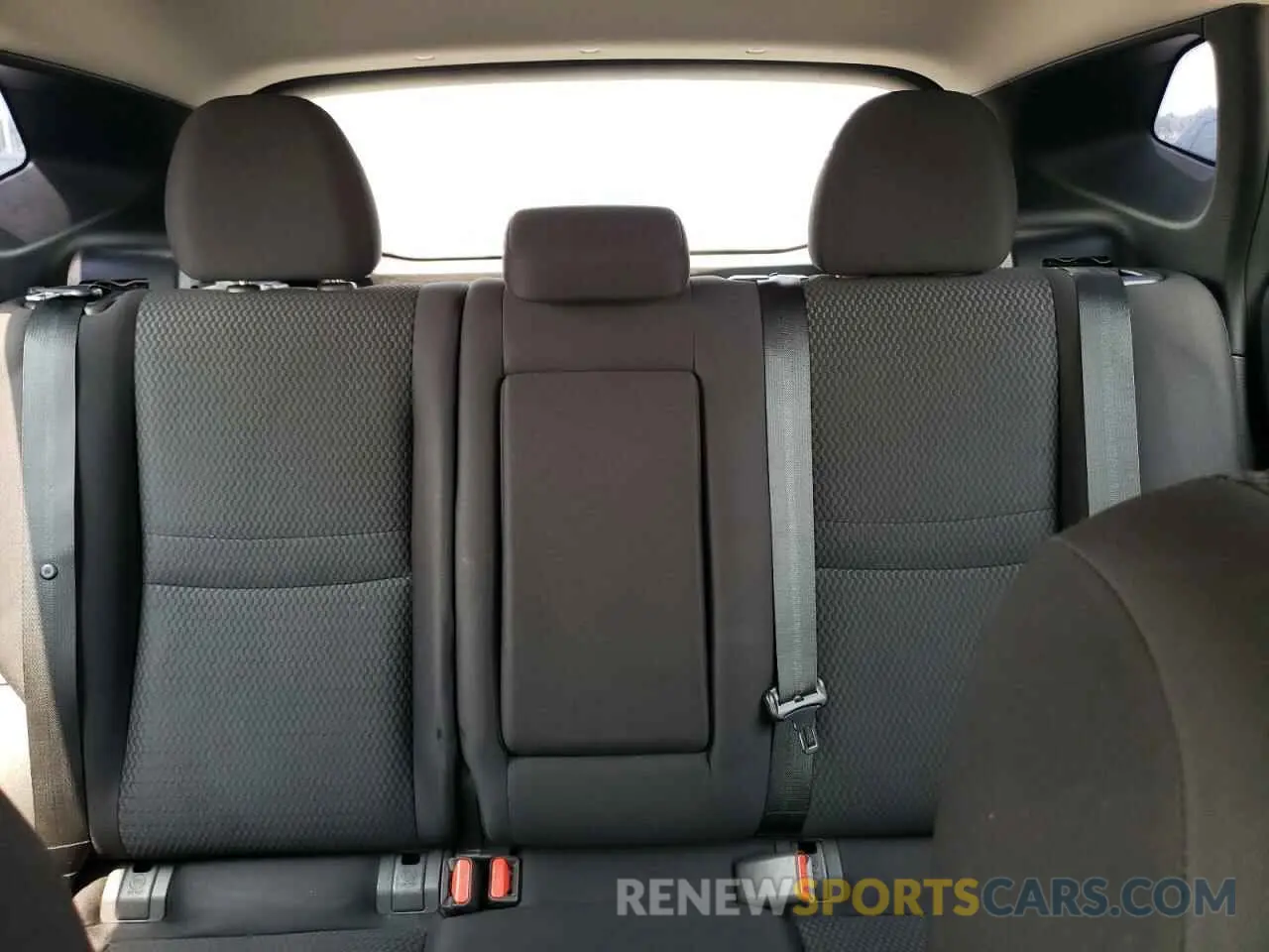 10 Photograph of a damaged car JN1BJ1CP0KW244240 NISSAN ROGUE 2019