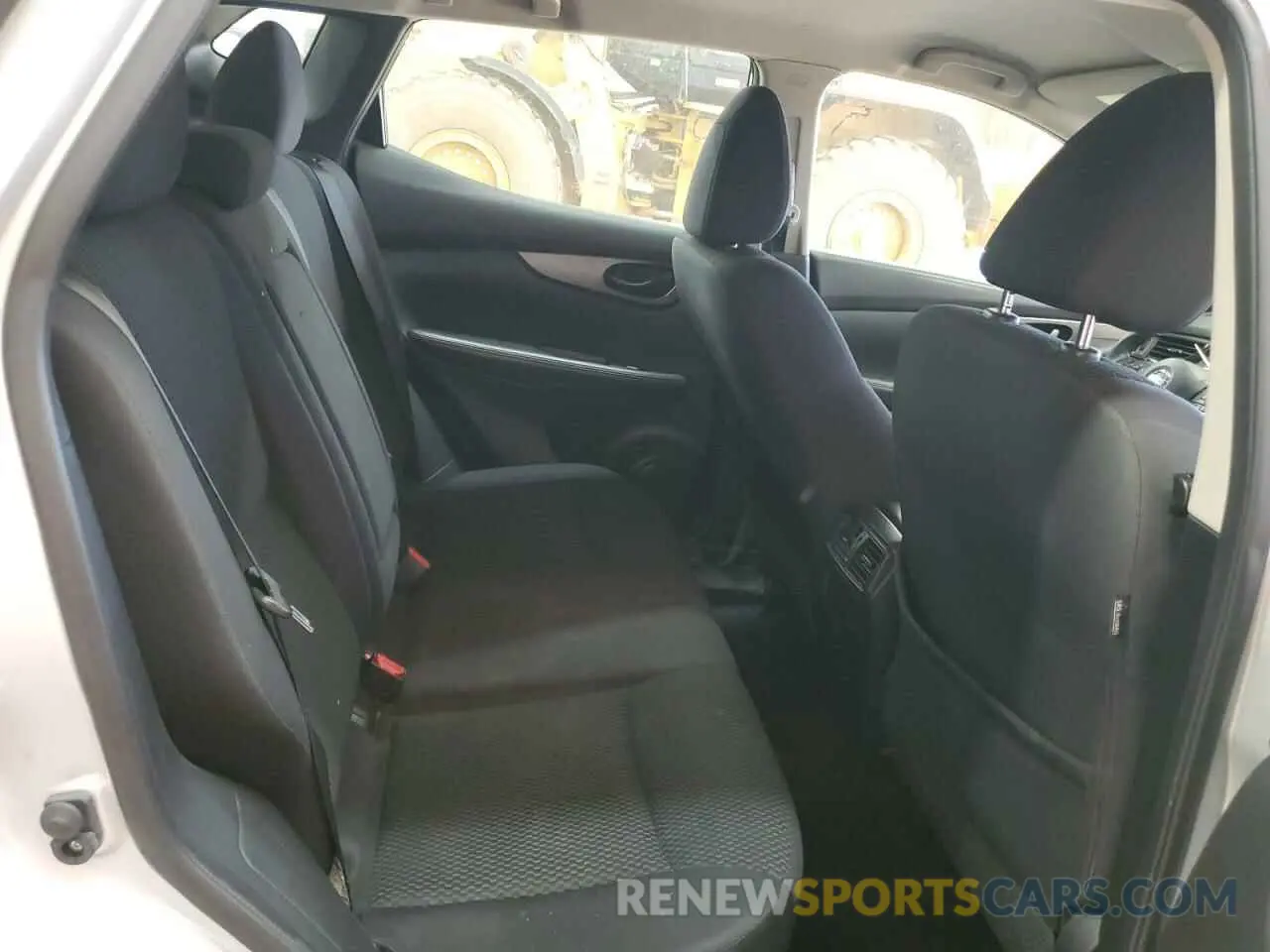 11 Photograph of a damaged car JN1BJ1CP0KW529424 NISSAN ROGUE 2019