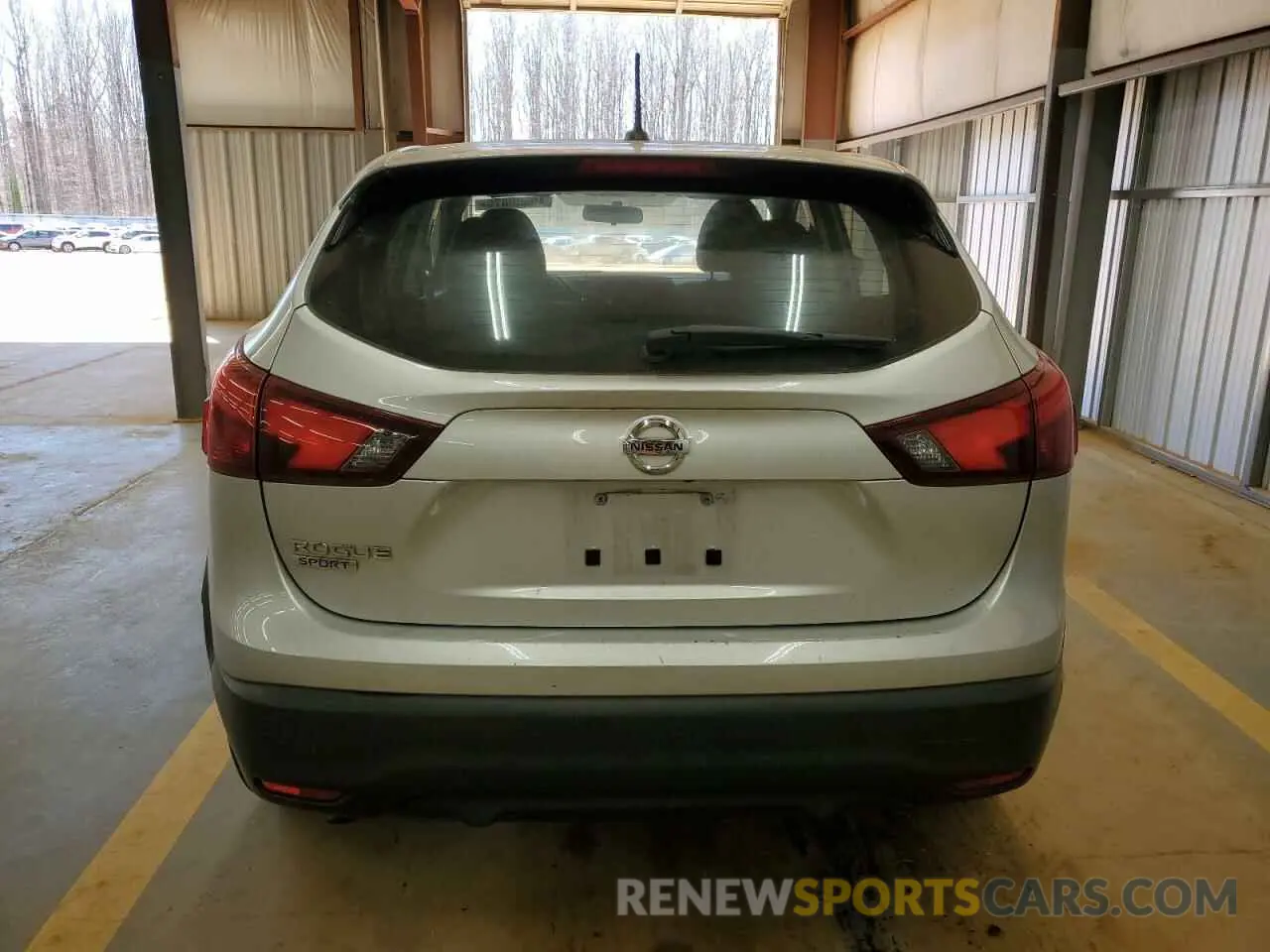 6 Photograph of a damaged car JN1BJ1CP0KW529424 NISSAN ROGUE 2019