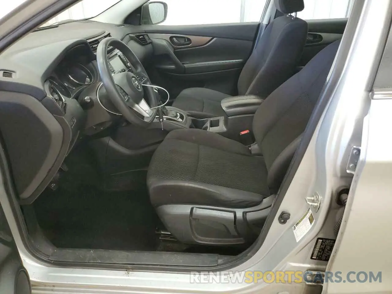 7 Photograph of a damaged car JN1BJ1CP0KW529424 NISSAN ROGUE 2019