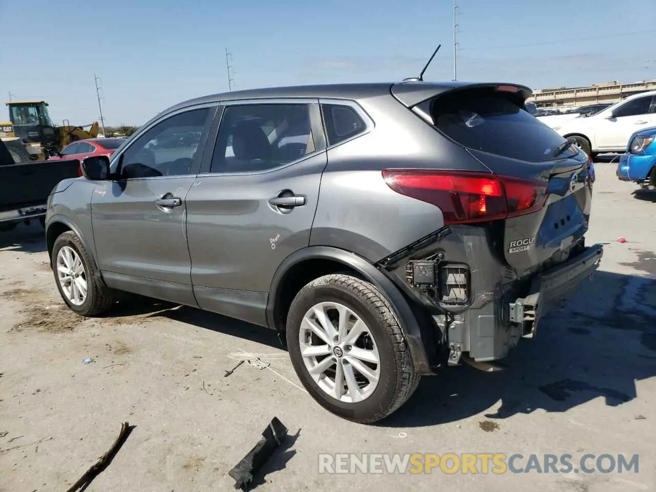 2 Photograph of a damaged car JN1BJ1CP0KW530072 NISSAN ROGUE 2019