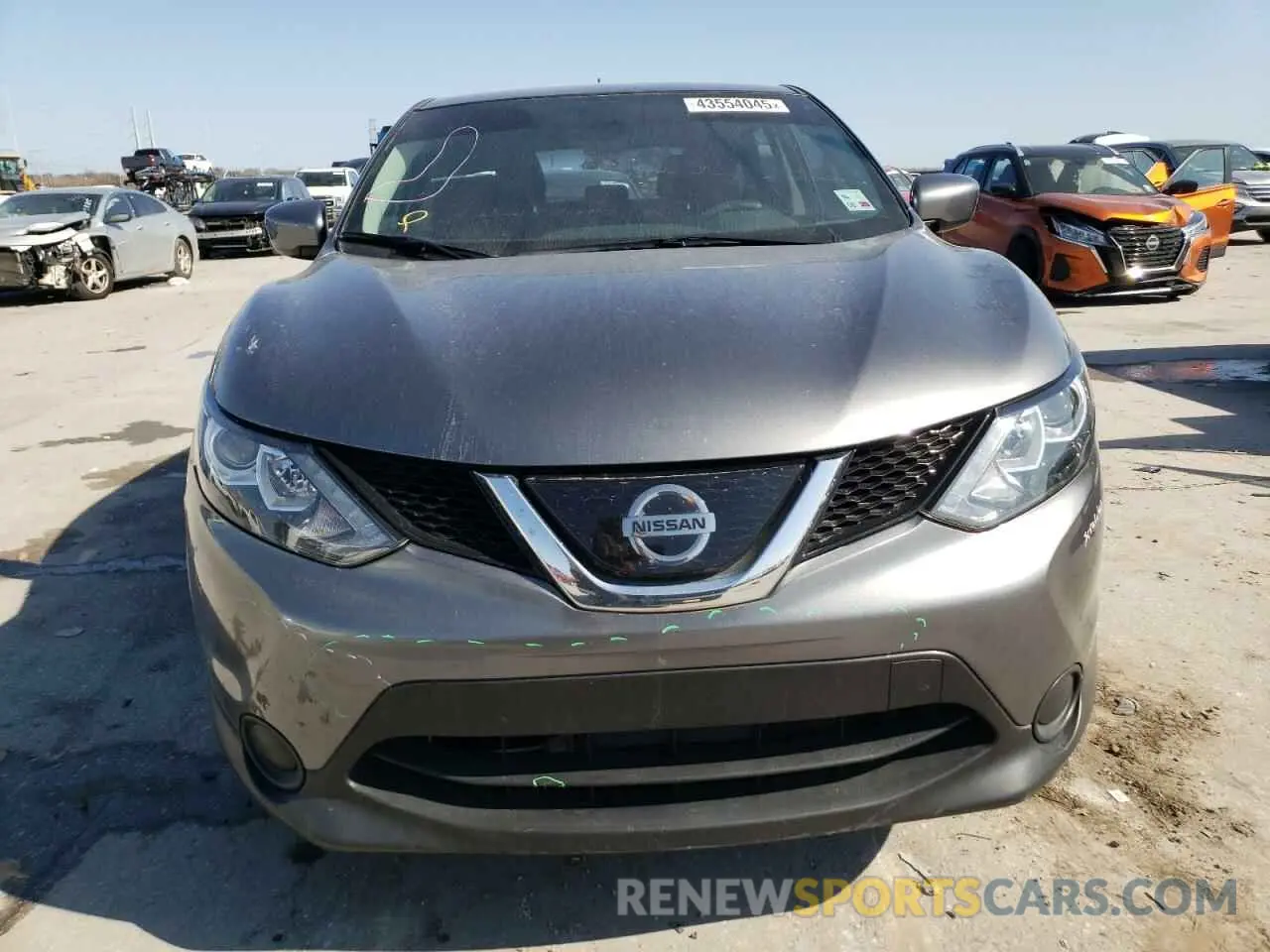 5 Photograph of a damaged car JN1BJ1CP0KW530072 NISSAN ROGUE 2019